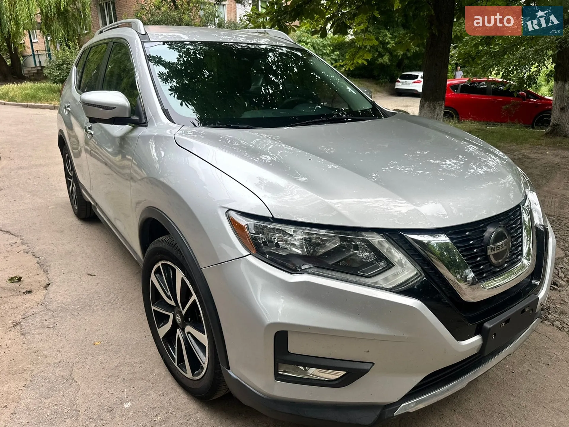 2019 Nissan Rogue - мініатюра 3