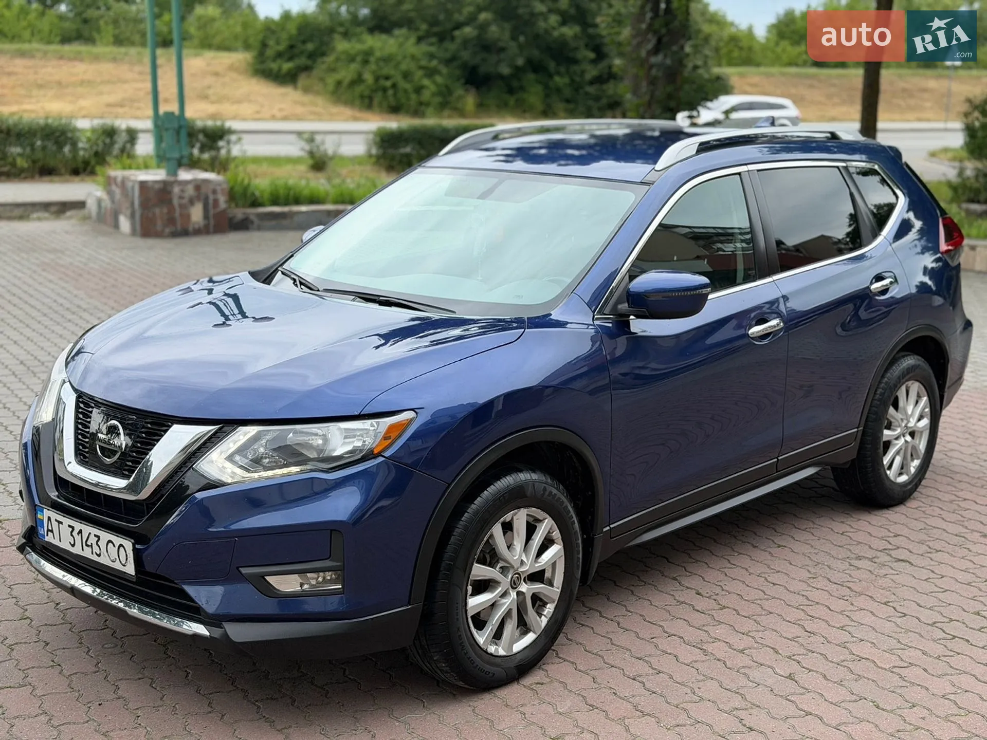 2017 Nissan Rogue - мініатюра 8
