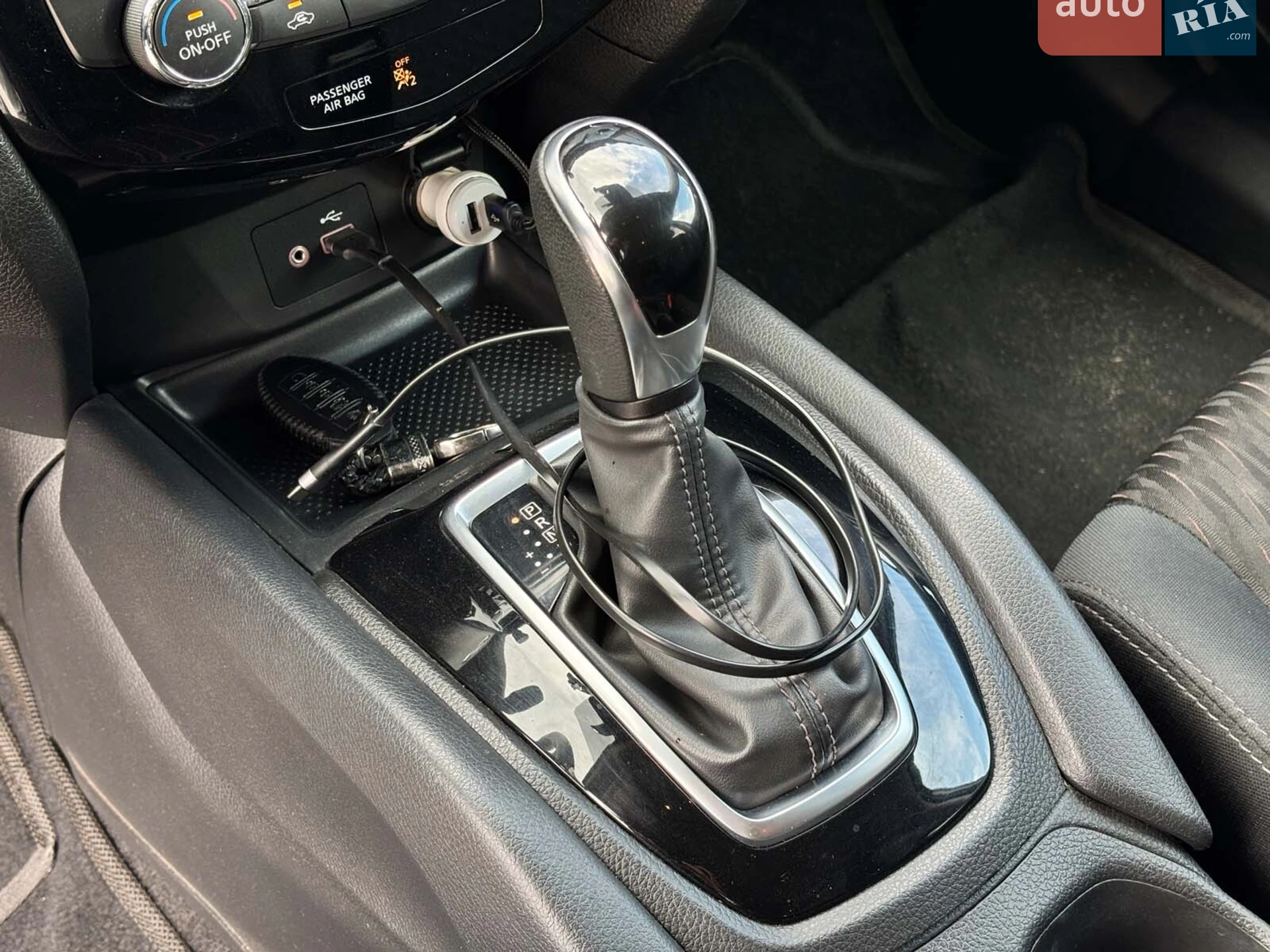 2019 Nissan Rogue - мініатюра 27