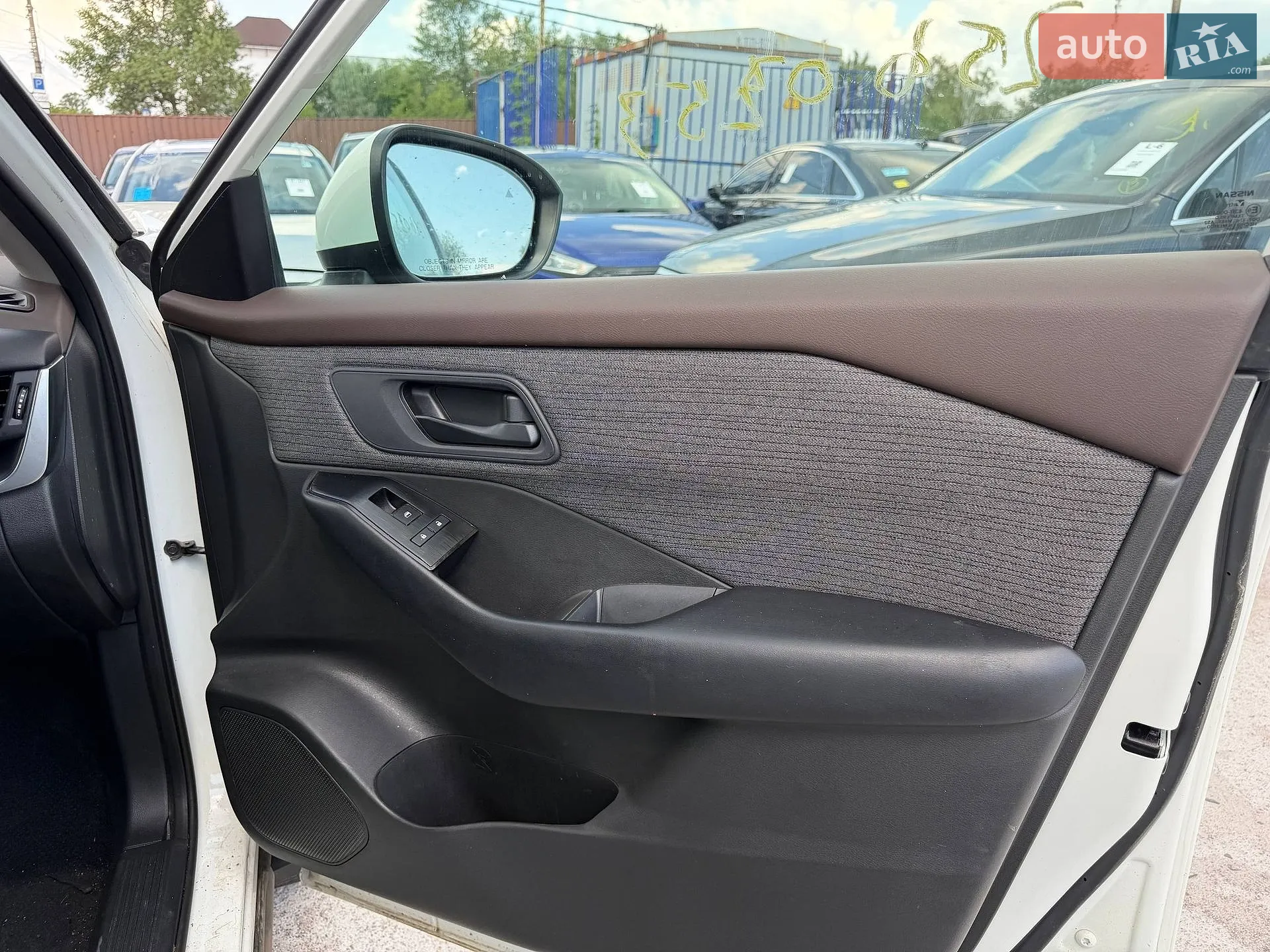2023 Nissan Rogue - мініатюра 32