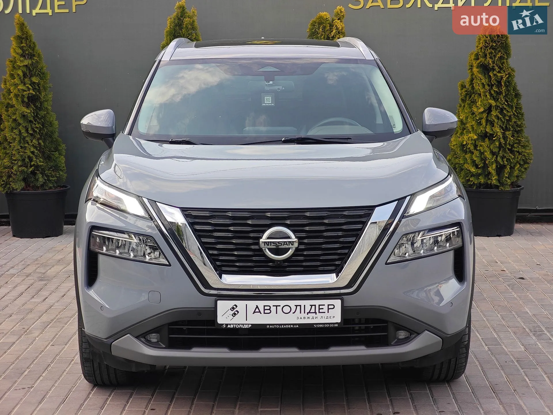 2020 Nissan Rogue - фото 1