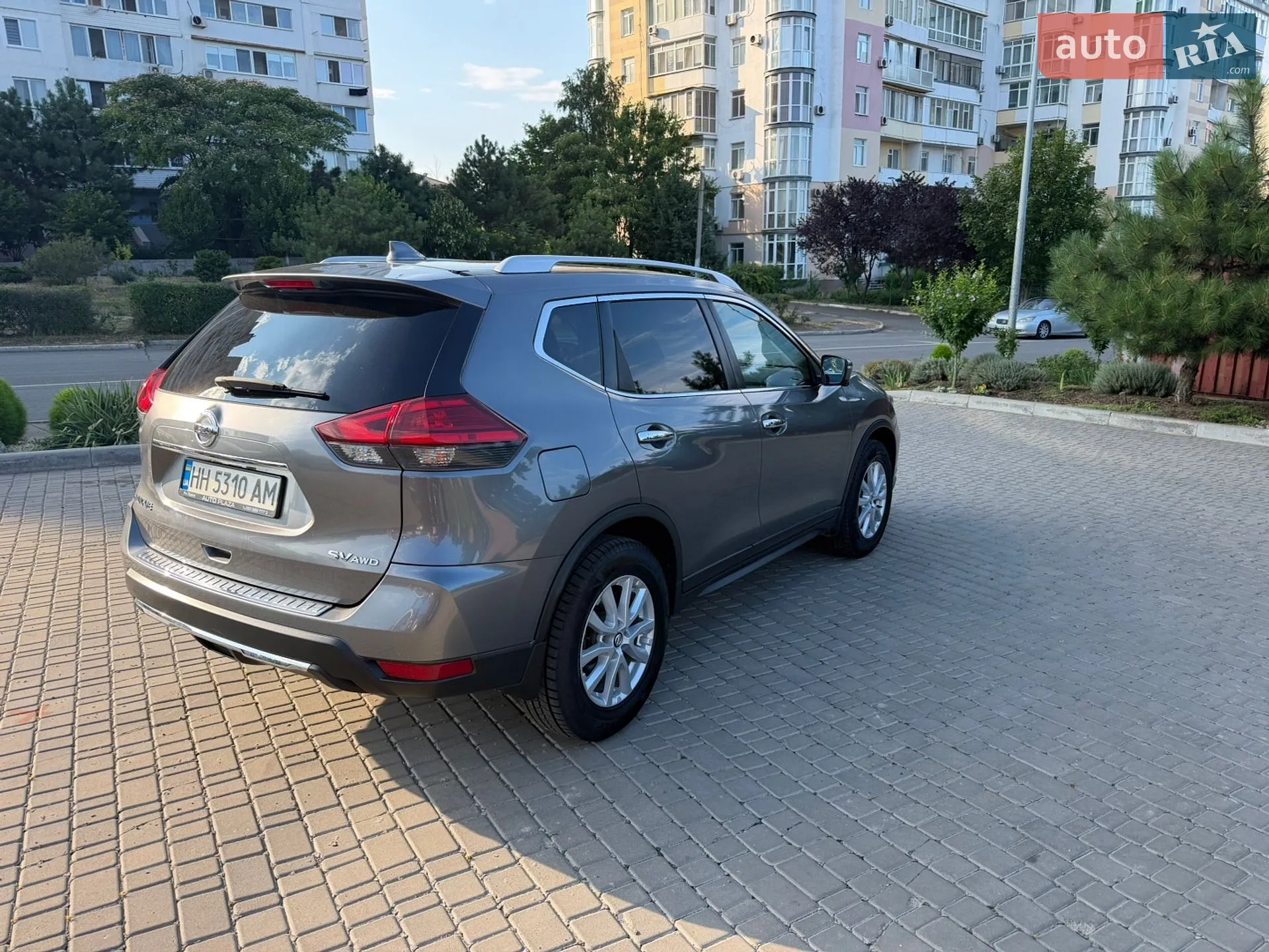 2017 Nissan Rogue - мініатюра 4