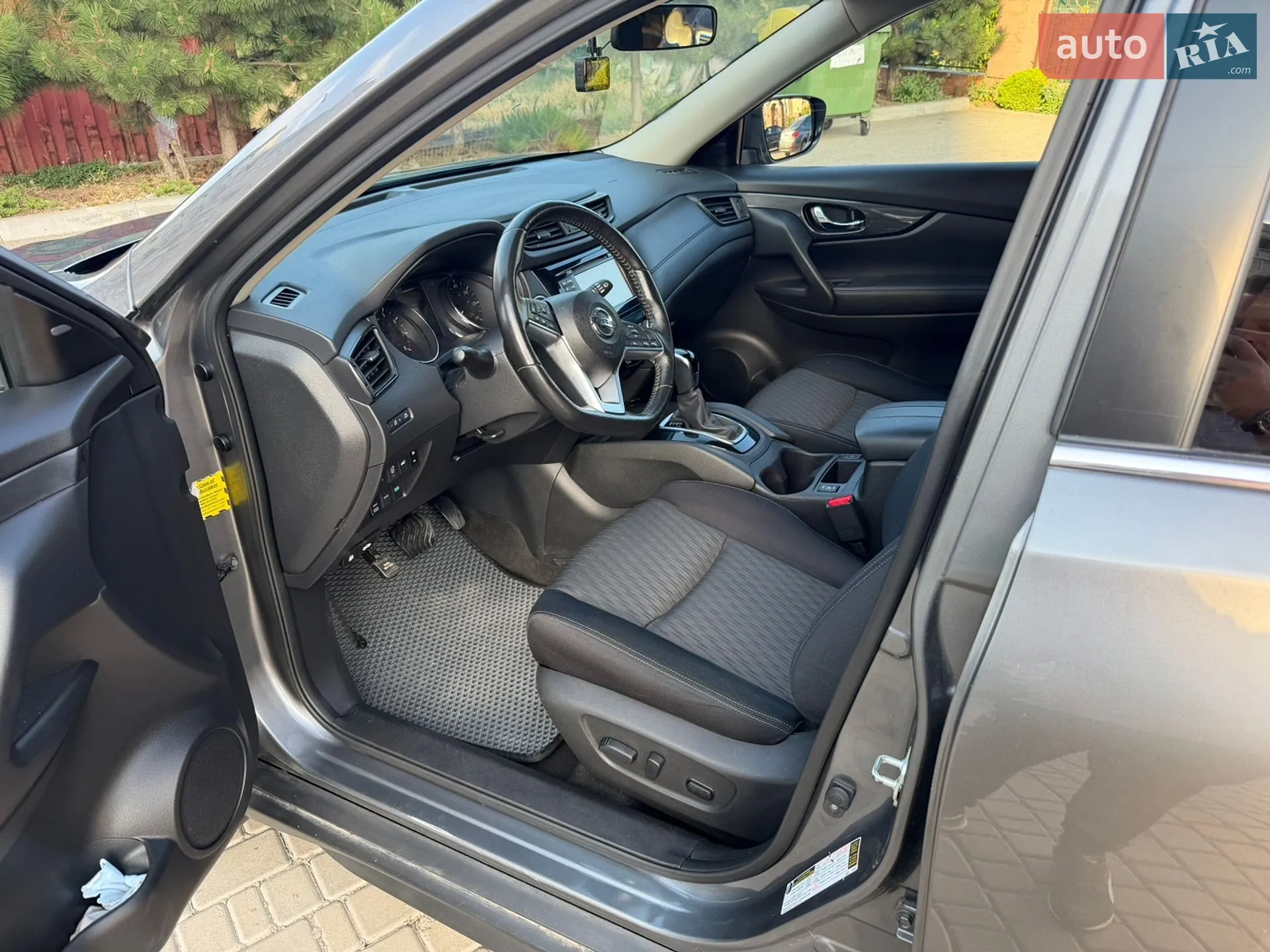 2017 Nissan Rogue - мініатюра 6