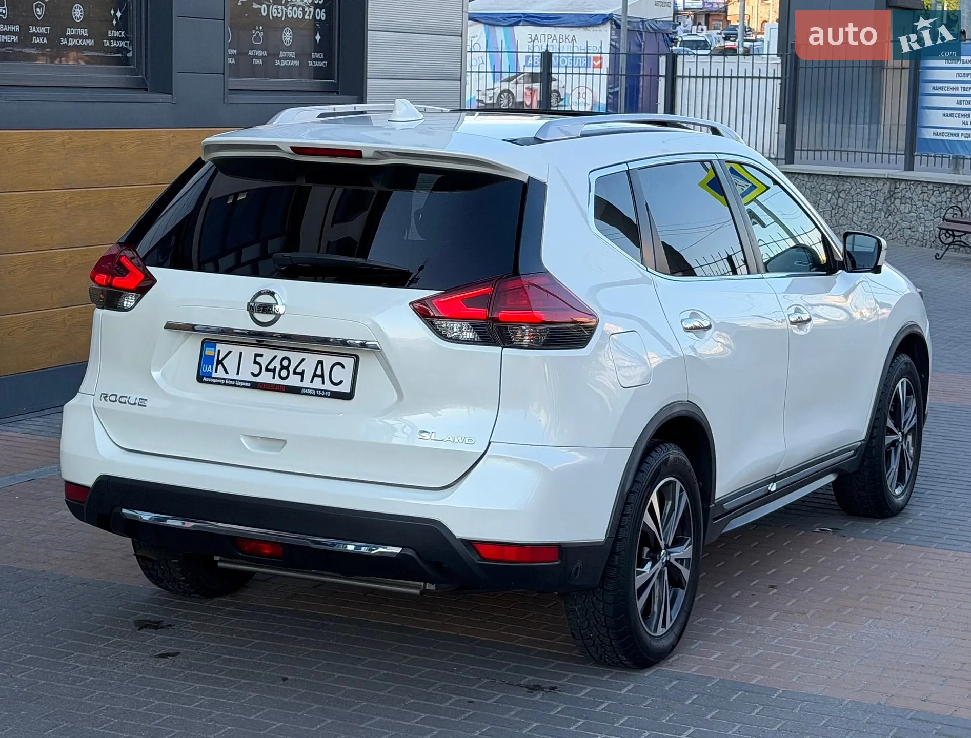 2017 Nissan Rogue - мініатюра 22