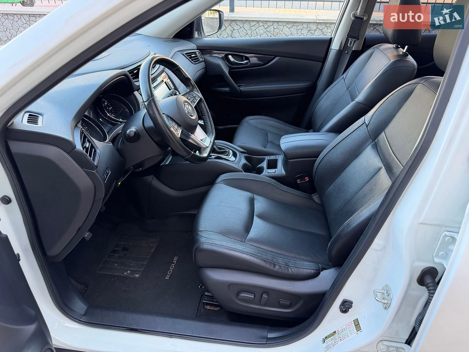2017 Nissan Rogue - мініатюра 34