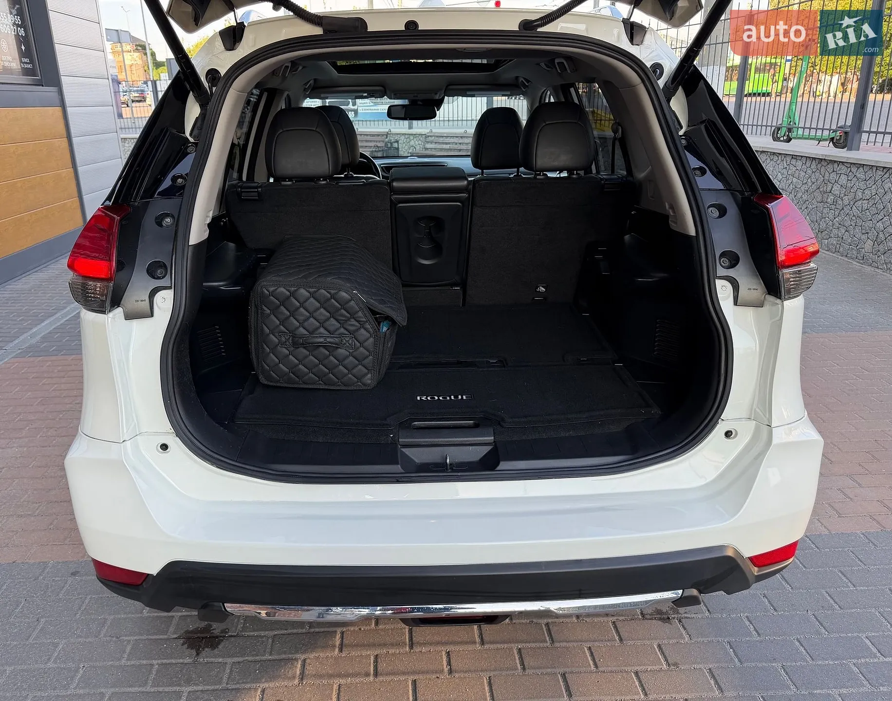 2017 Nissan Rogue - мініатюра 55