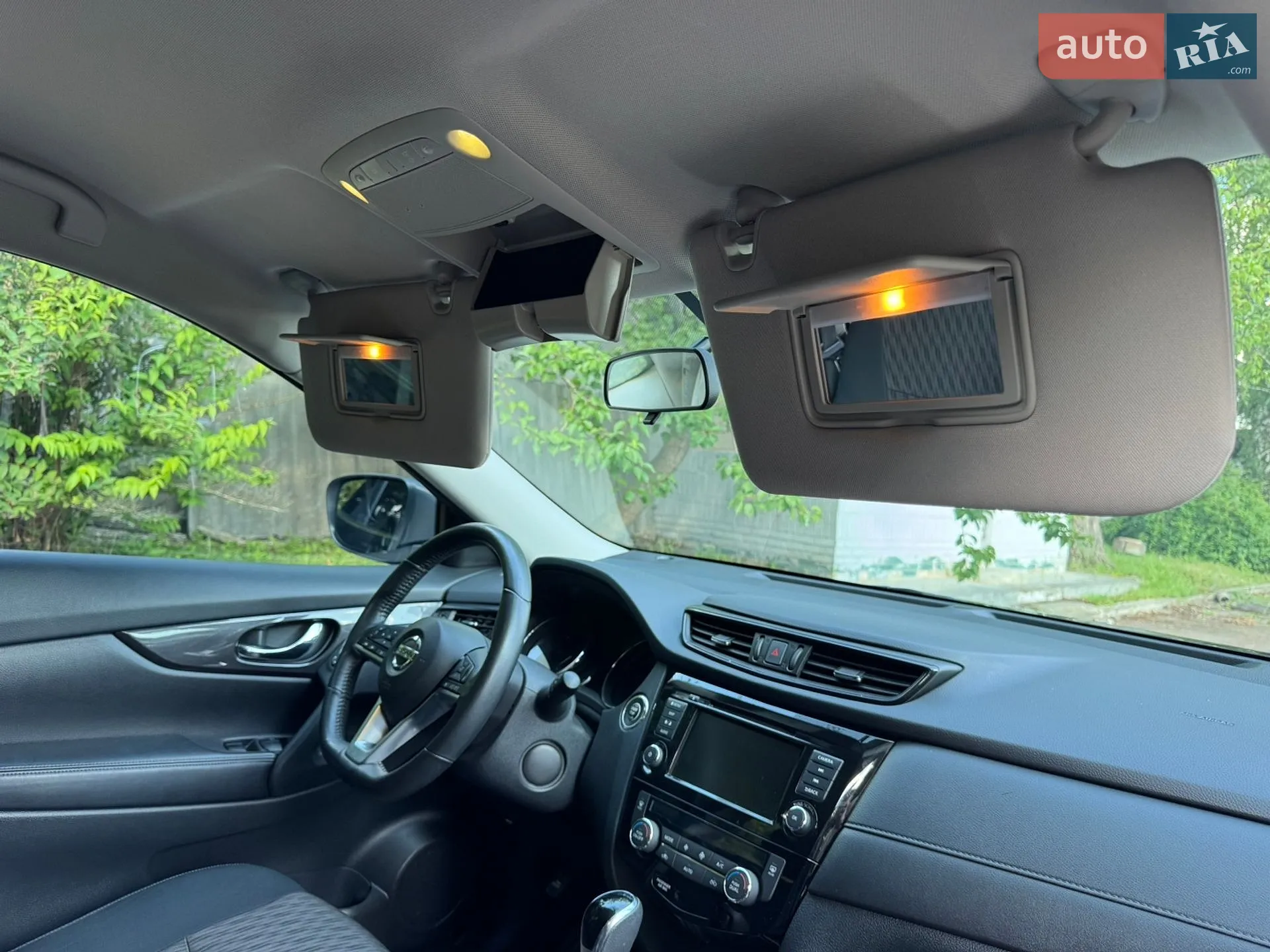 2018 Nissan Rogue - мініатюра 25