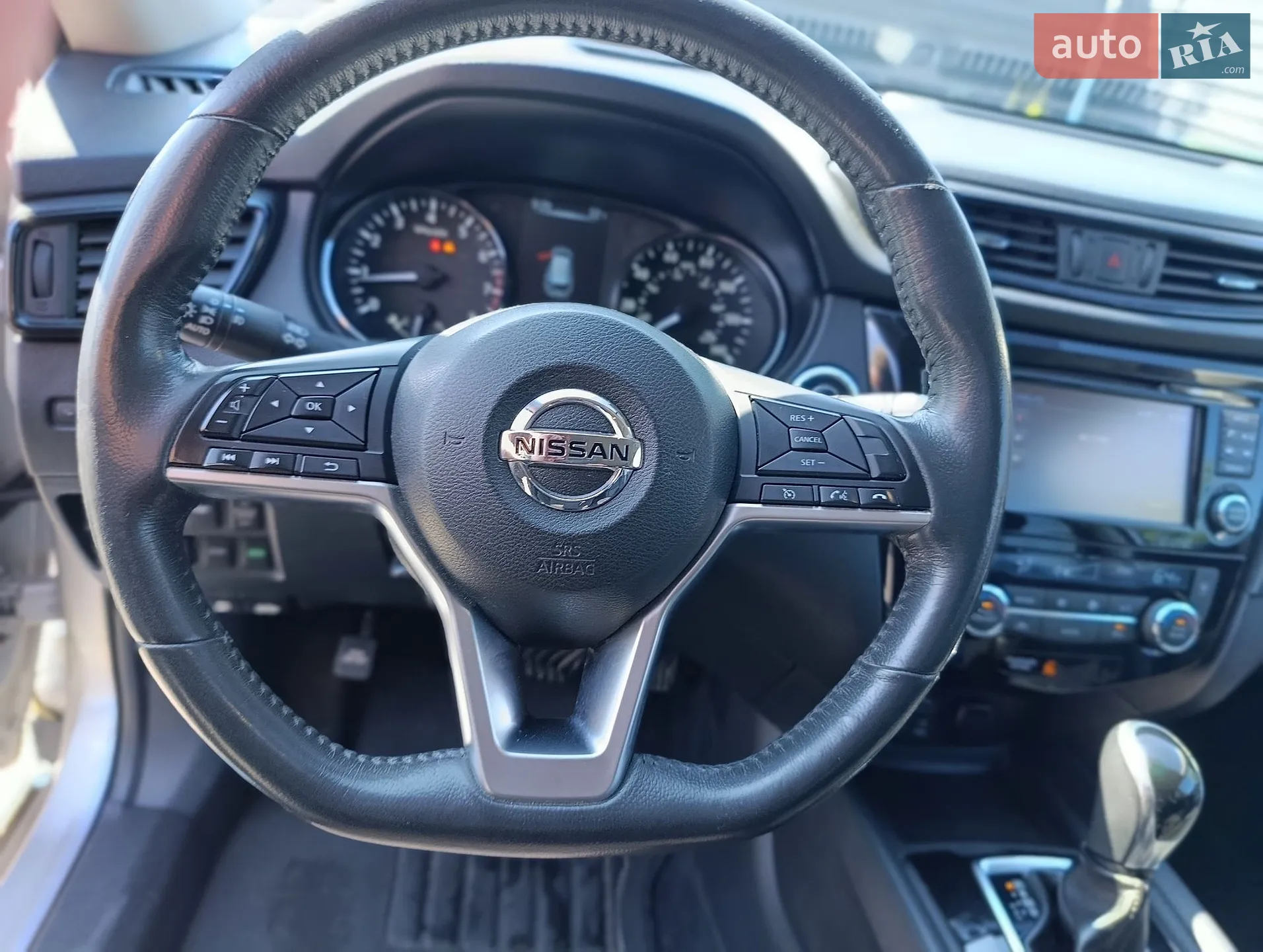 2016 Nissan Rogue - мініатюра 11