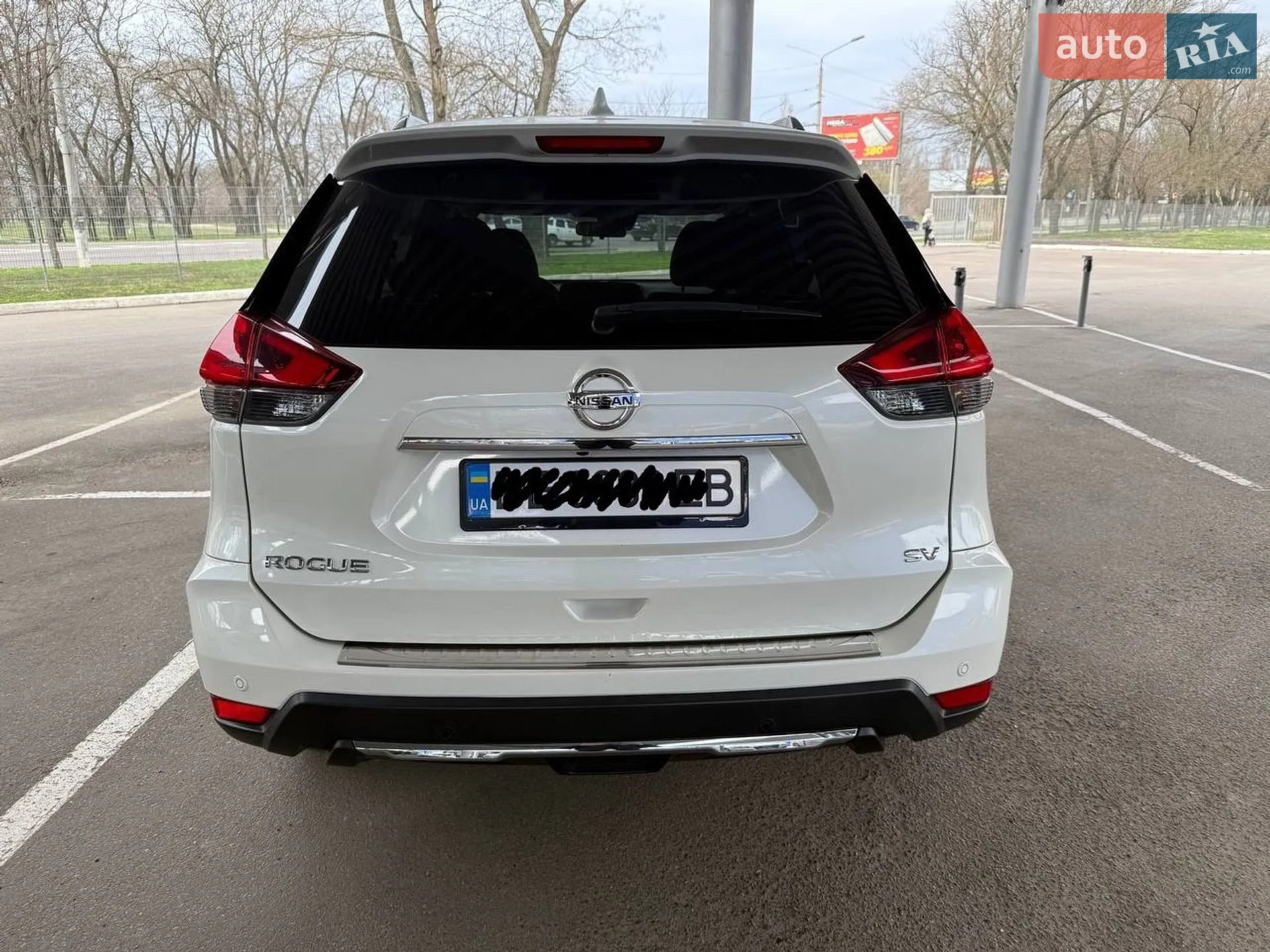 2018 Nissan Rogue - мініатюра 2