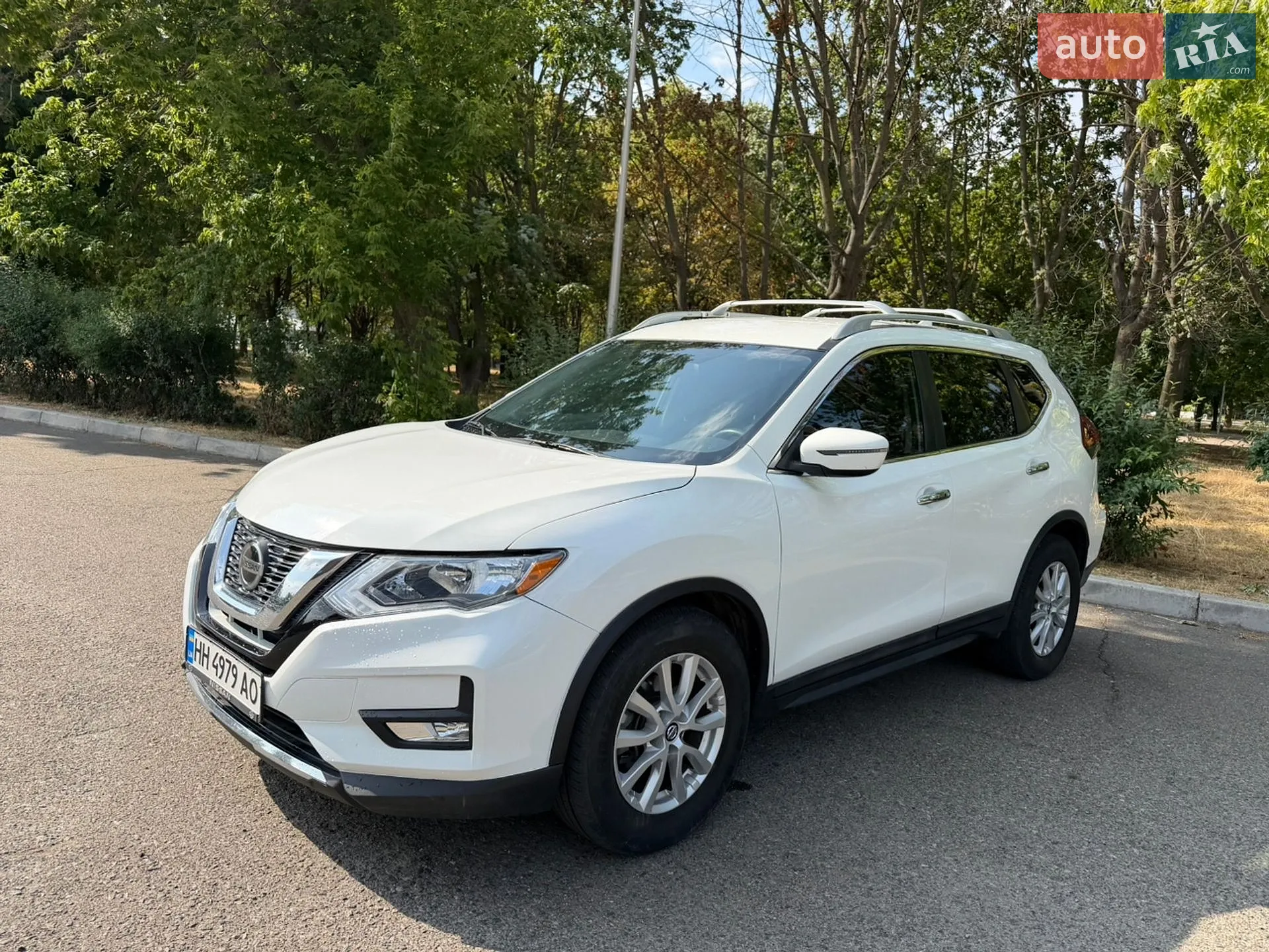 2019 Nissan Rogue - мініатюра 3
