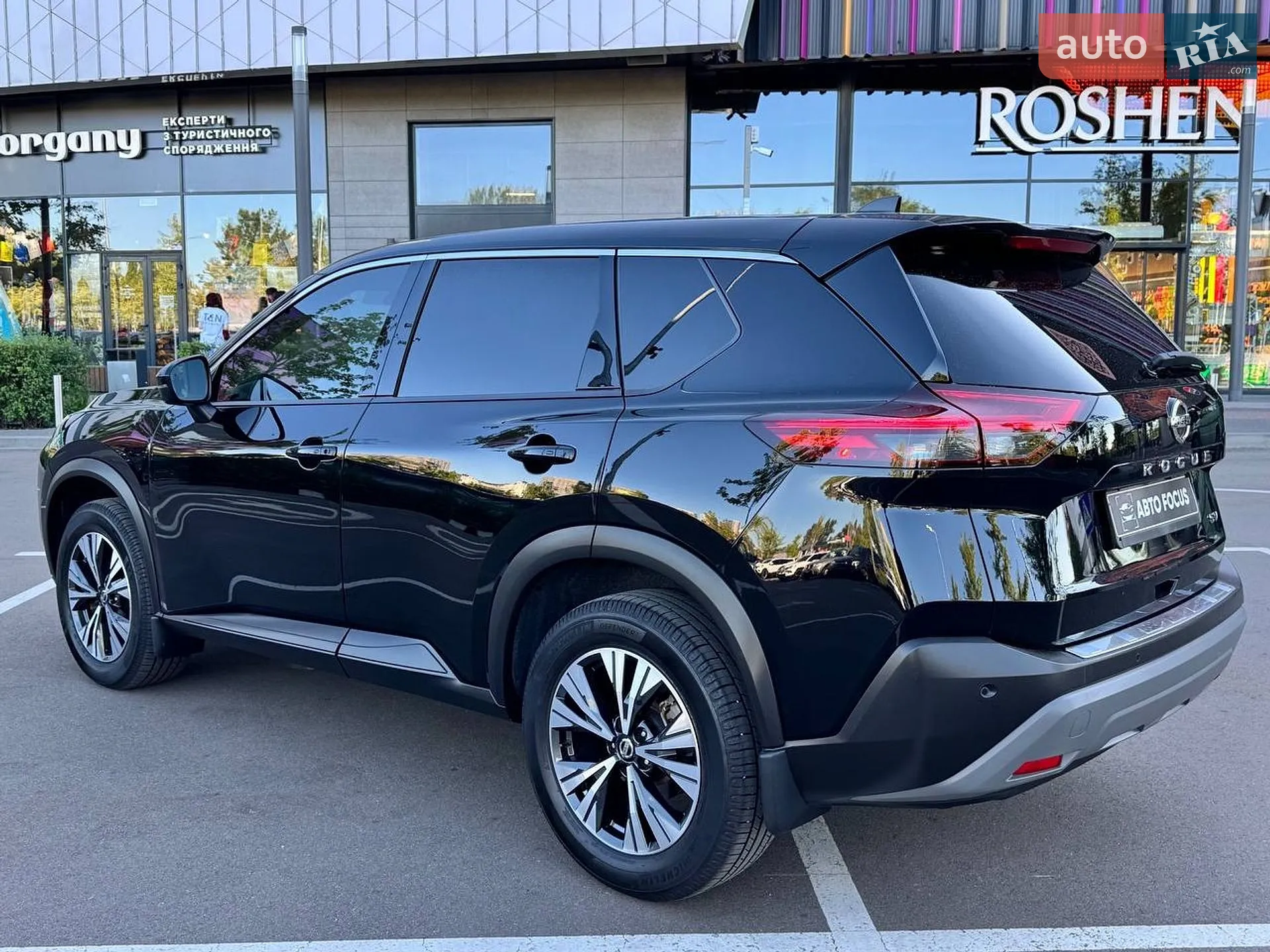 2021 Nissan Rogue - мініатюра 5