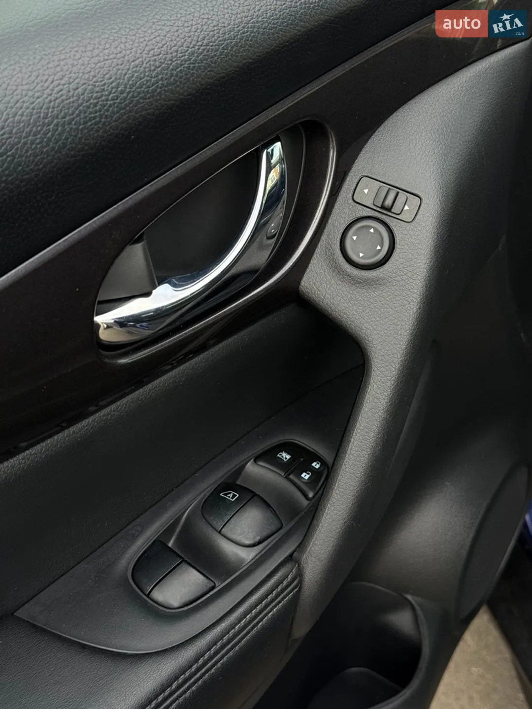 2018 Nissan Rogue - мініатюра 15
