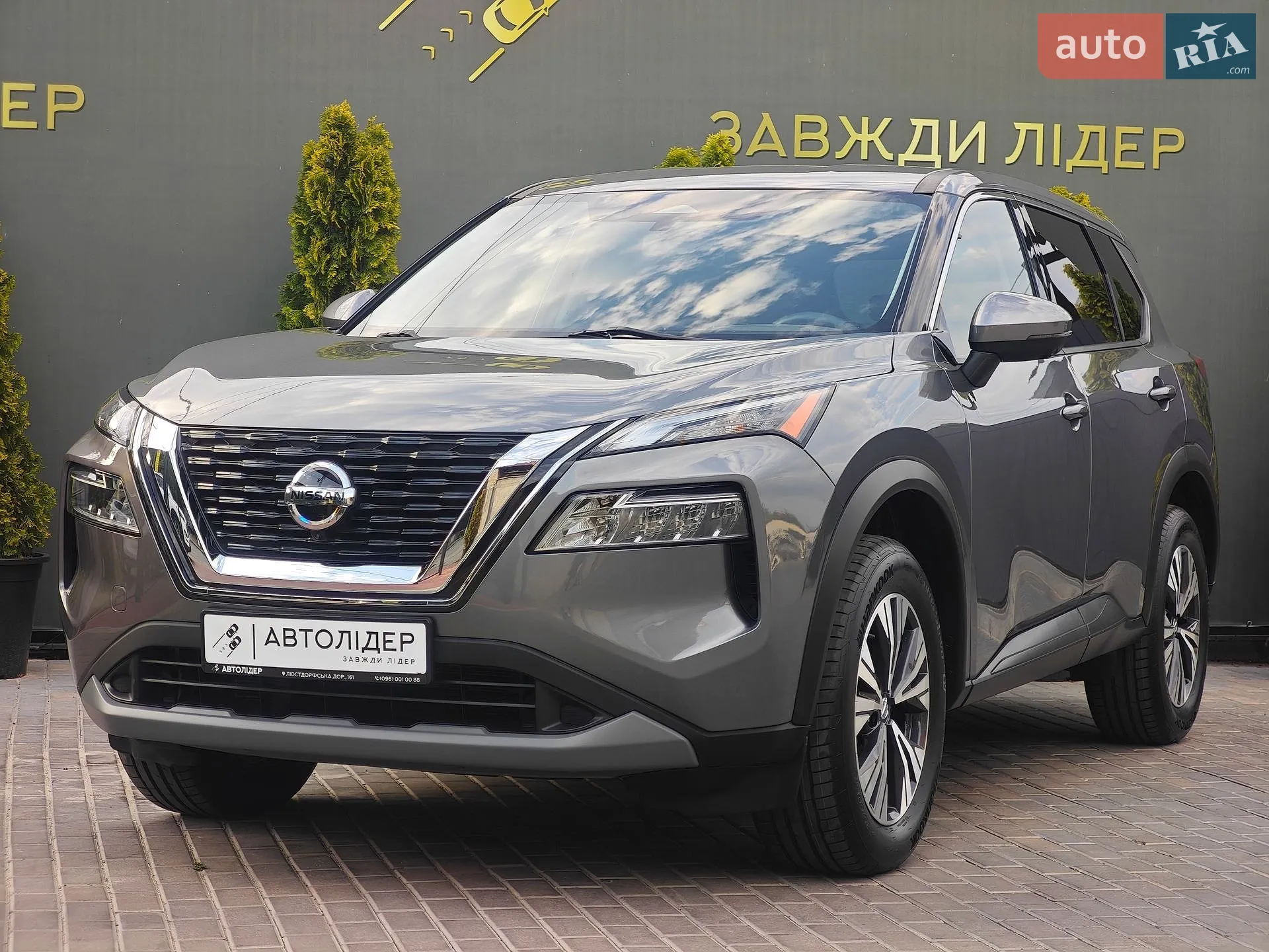 2021 Nissan Rogue - мініатюра 4