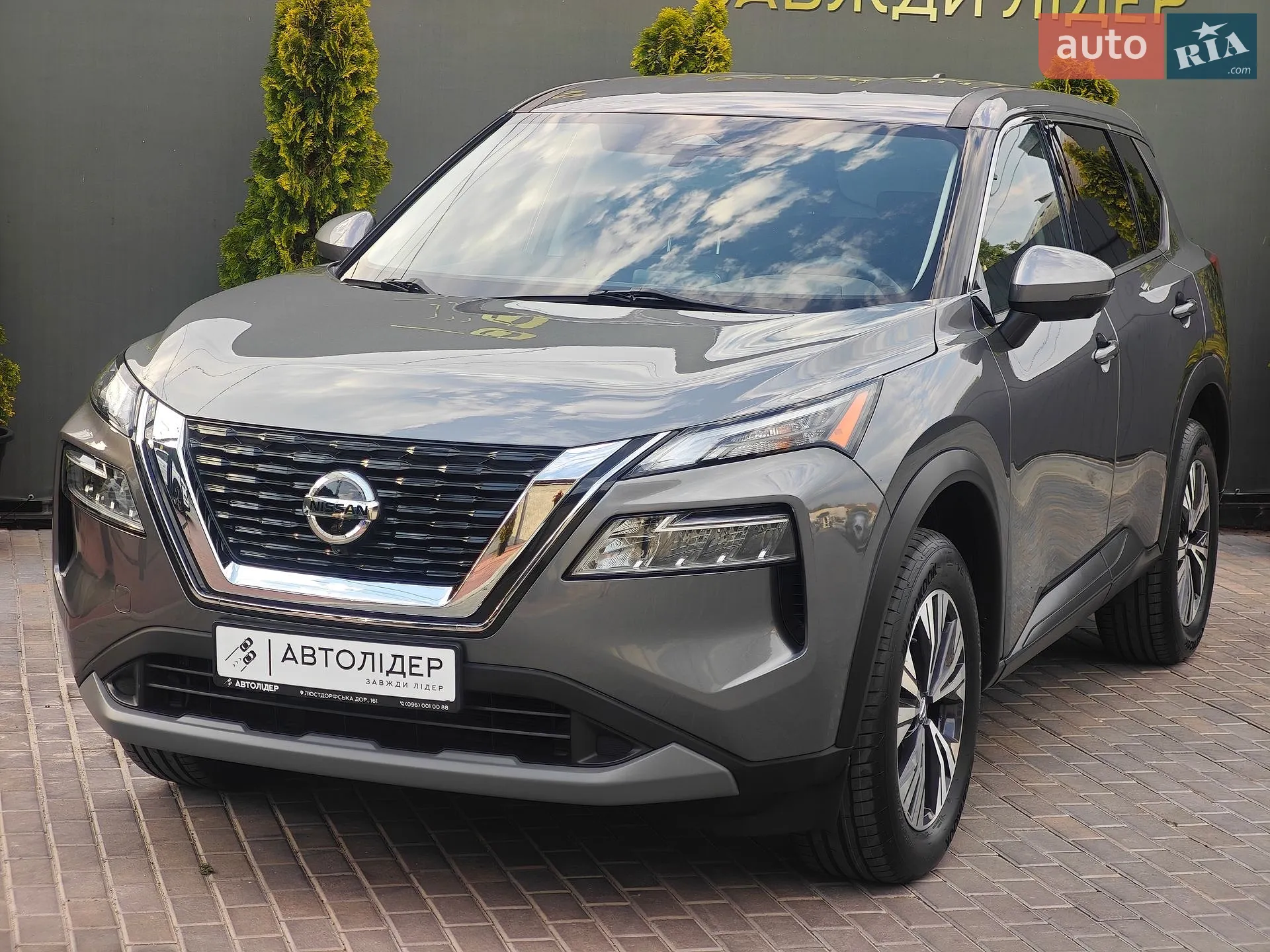 2021 Nissan Rogue - мініатюра 3