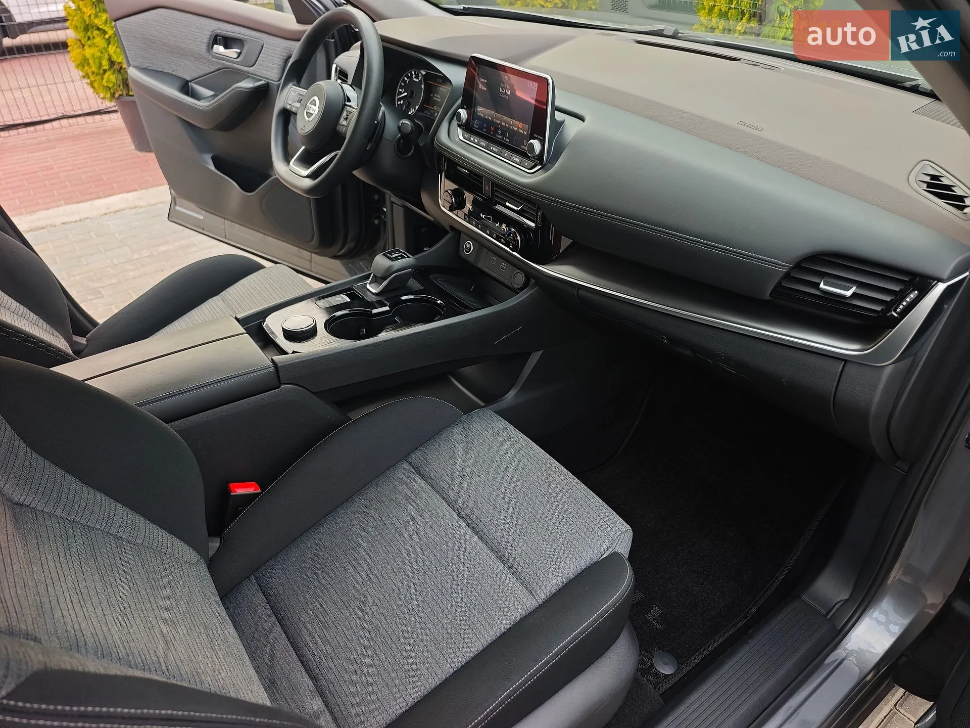 2021 Nissan Rogue - мініатюра 44