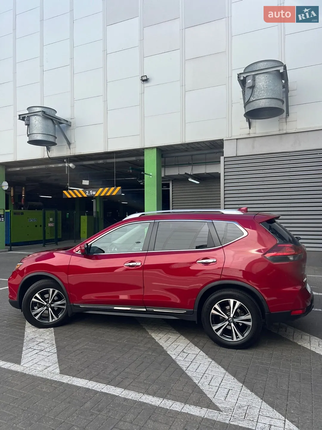 2017 Nissan Rogue - мініатюра 10