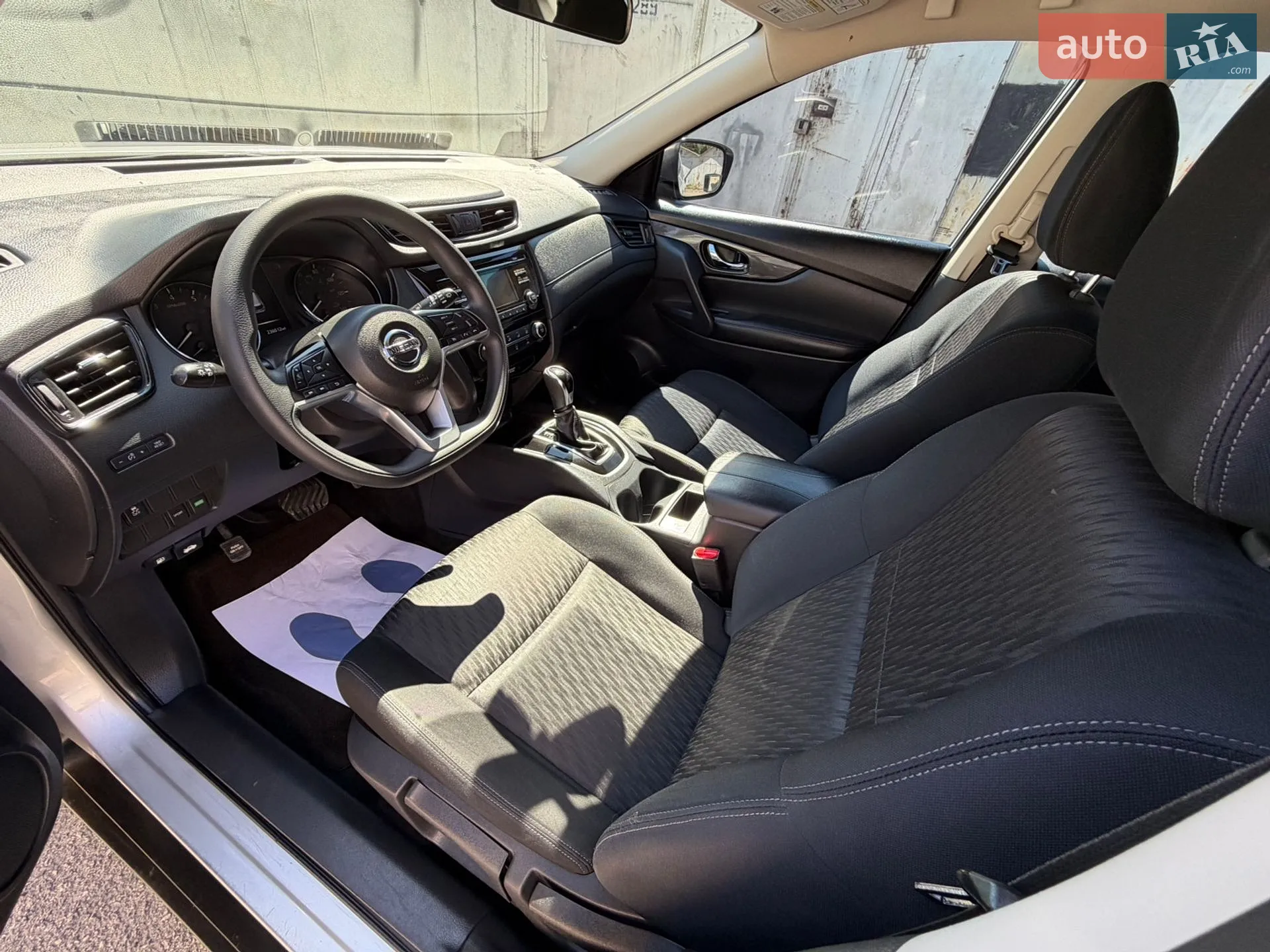 2017 Nissan Rogue - мініатюра 22