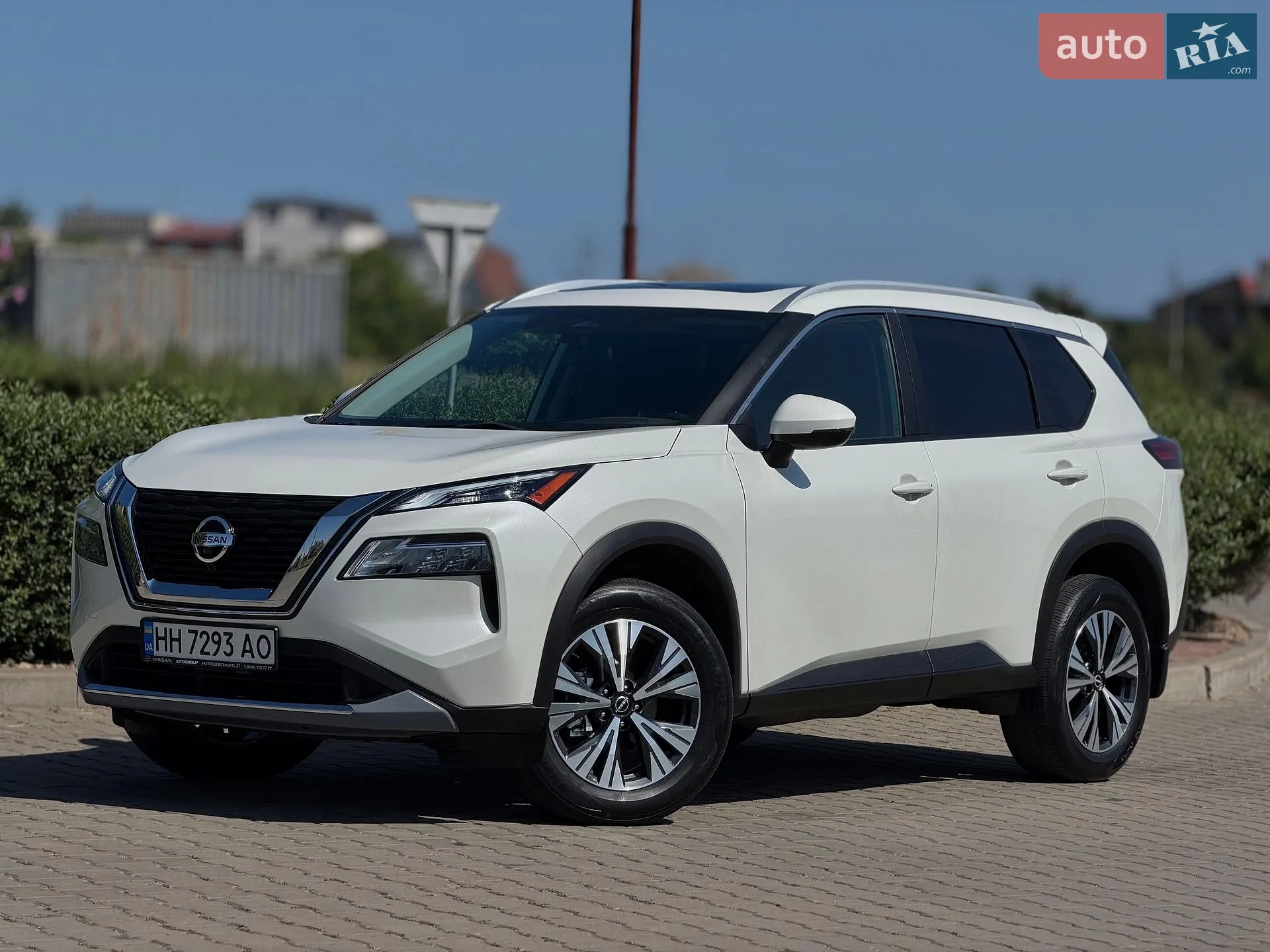 2022 Nissan Rogue - мініатюра 2
