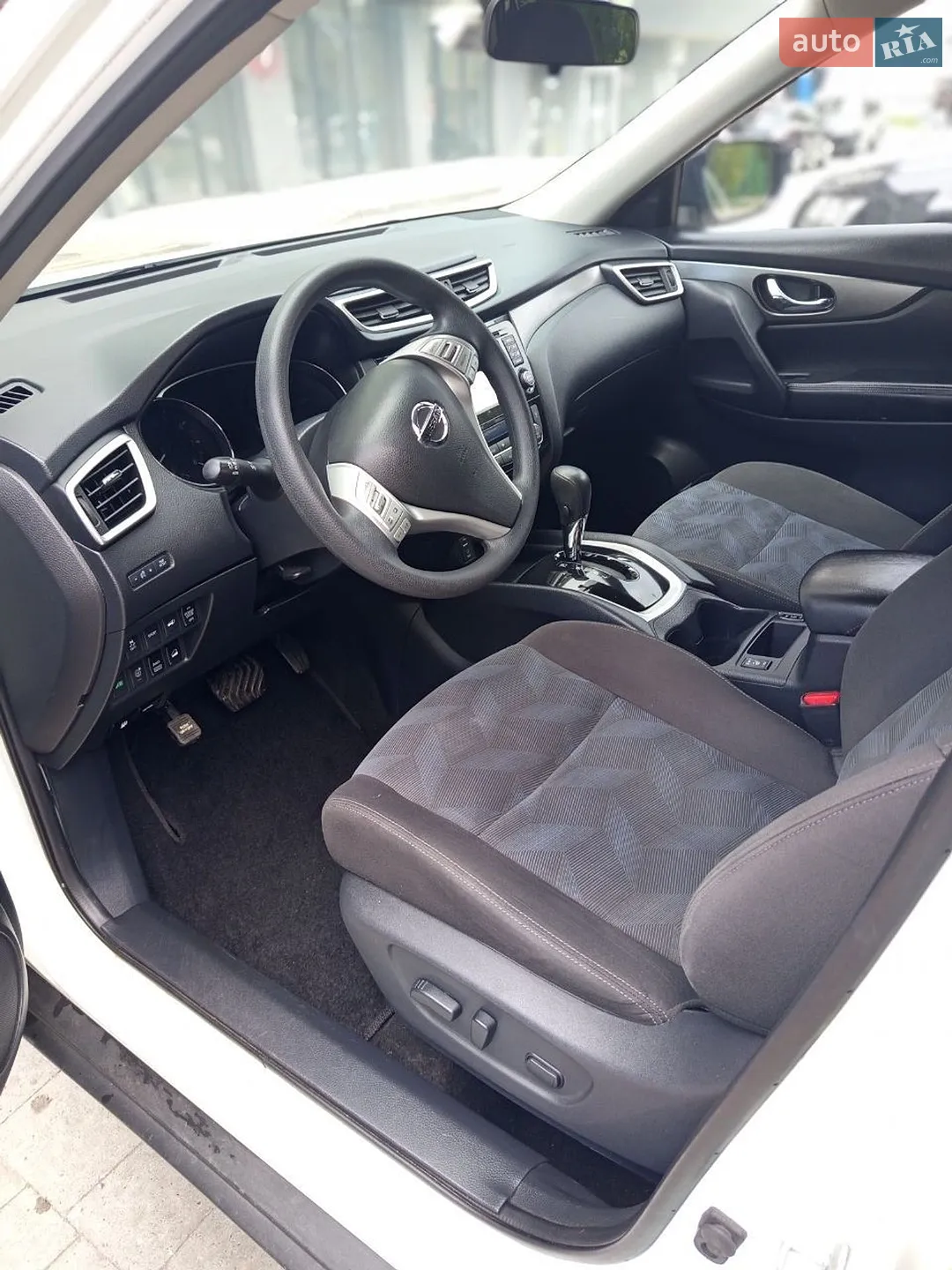 2015 Nissan Rogue - мініатюра 9