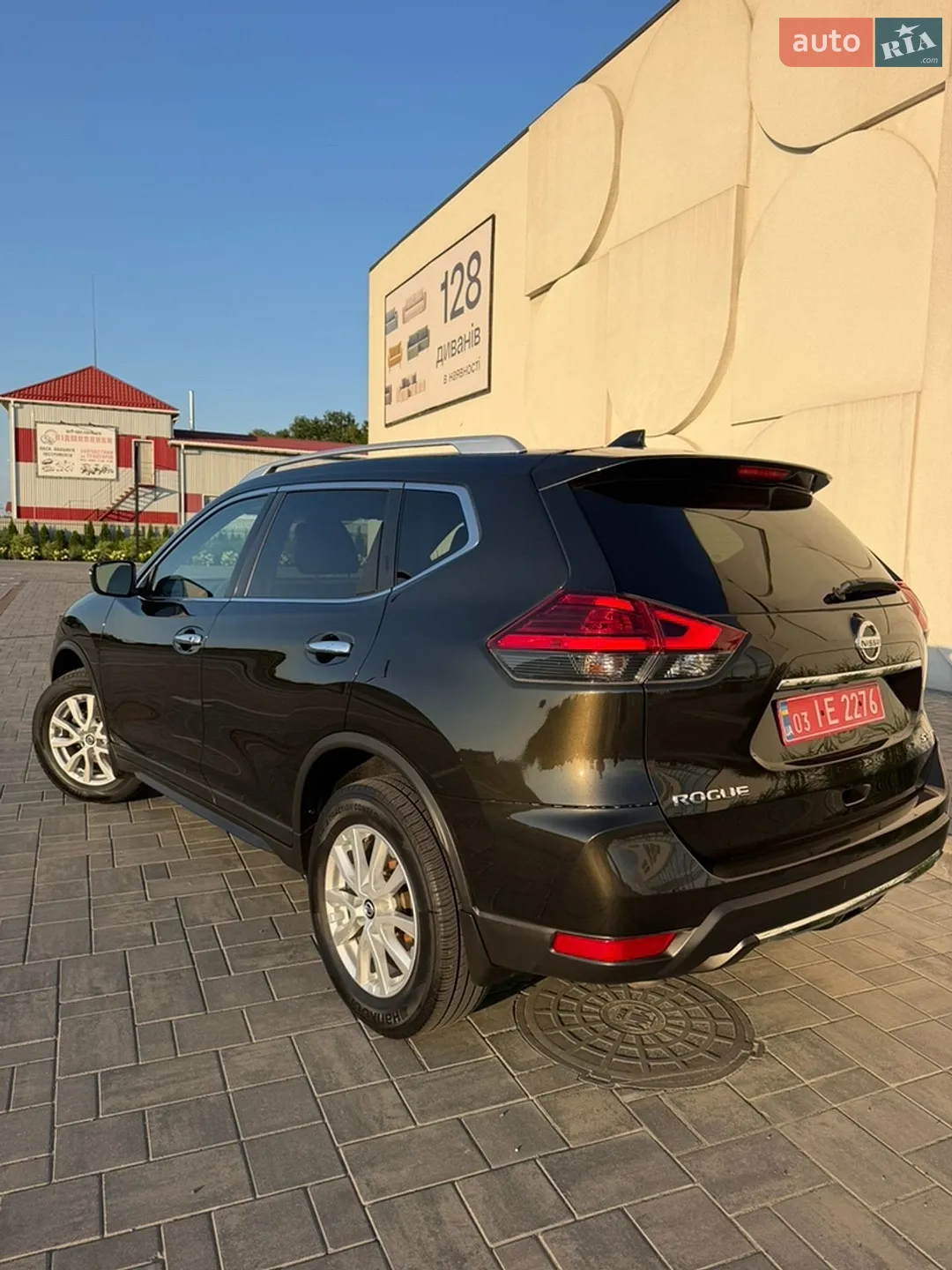 2017 Nissan Rogue - мініатюра 3