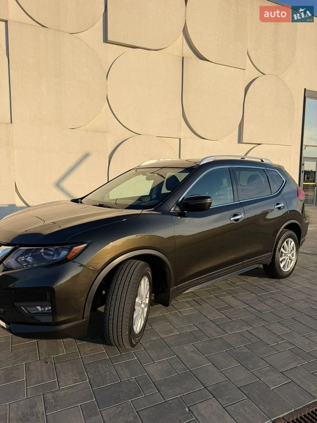 2017 Nissan Rogue - мініатюра 4