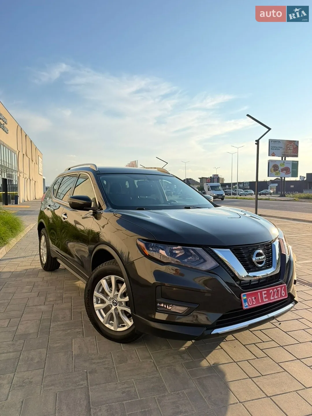2017 Nissan Rogue - мініатюра 5