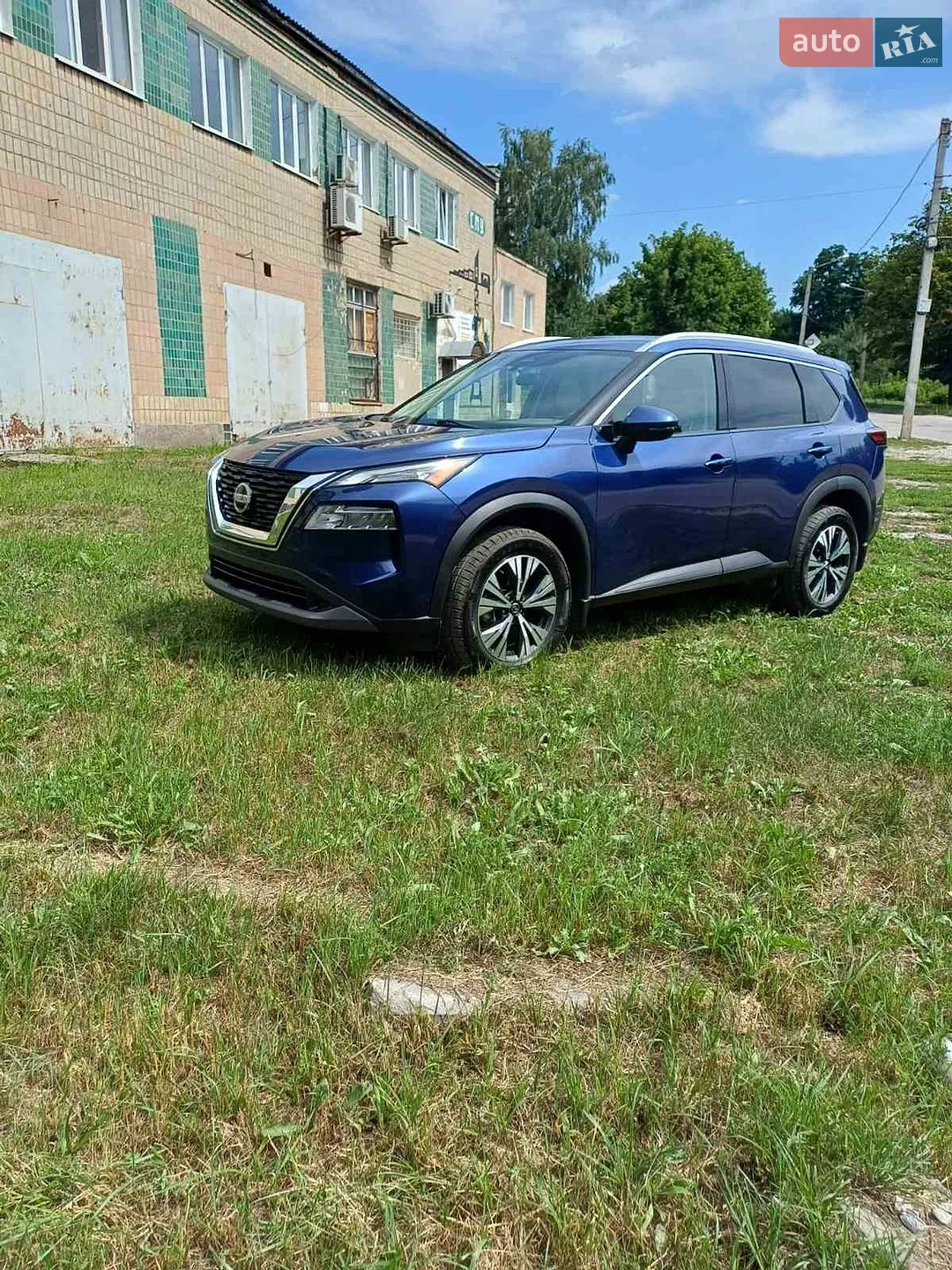 2021 Nissan Rogue - фото 1