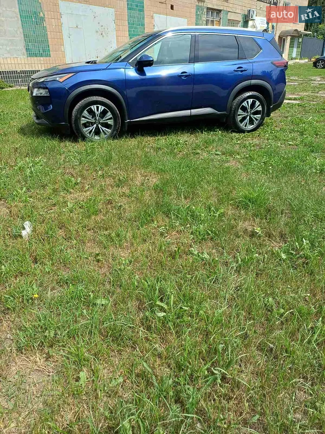 2021 Nissan Rogue - мініатюра 3