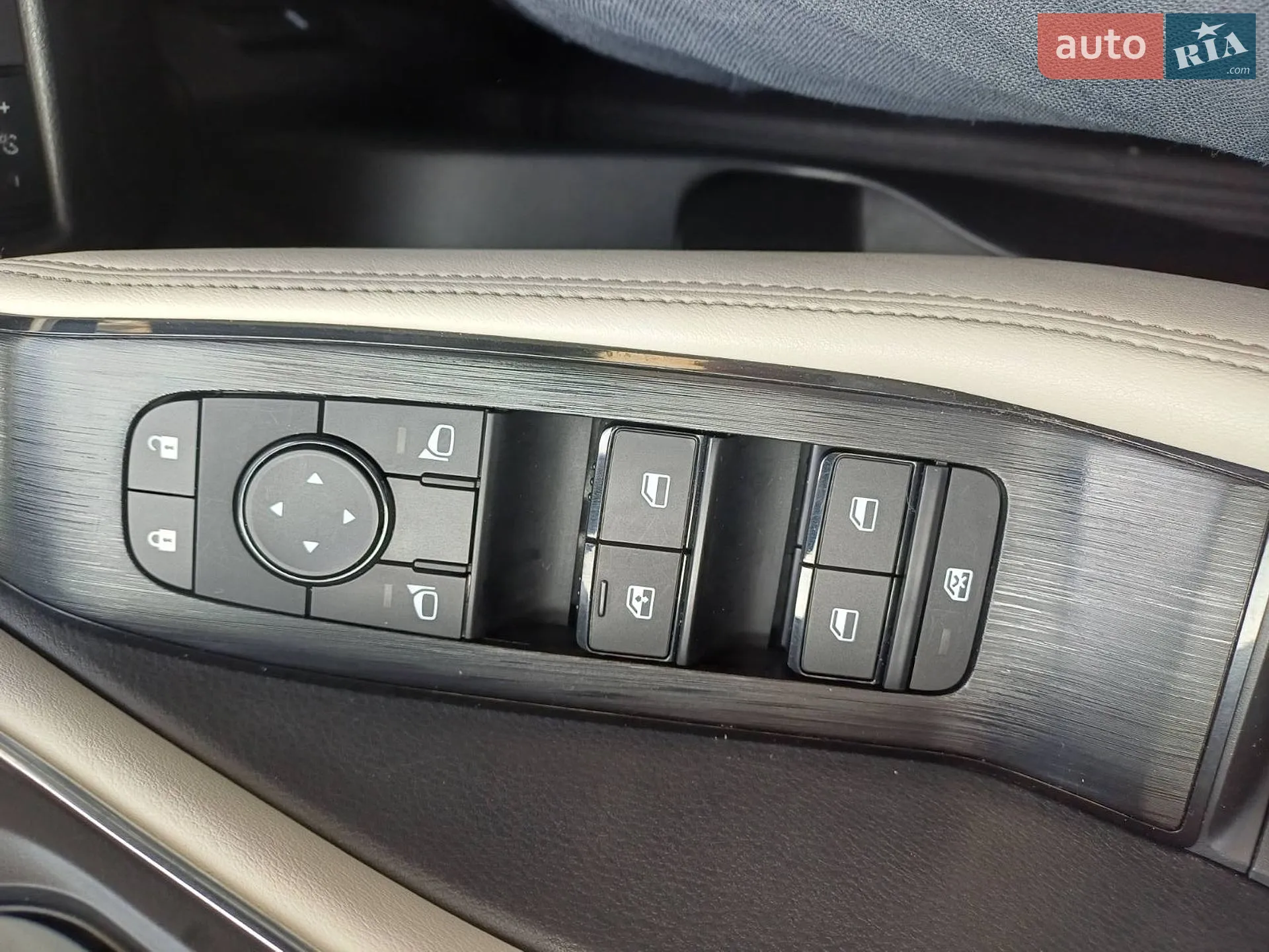 2021 Nissan Rogue - мініатюра 27