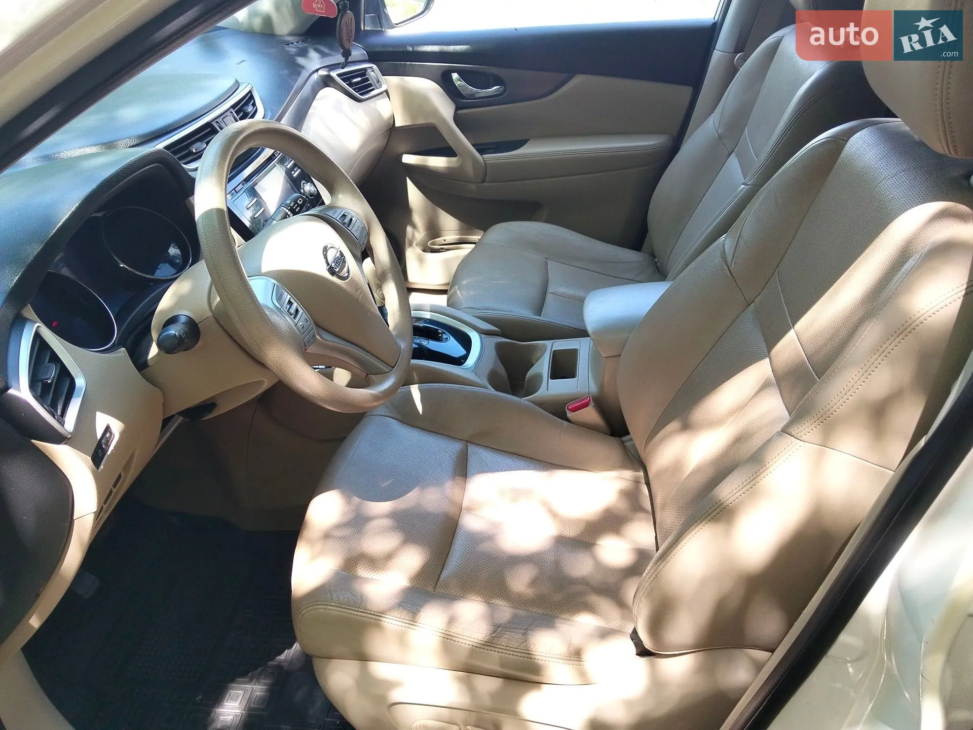 2015 Nissan Rogue - мініатюра 4
