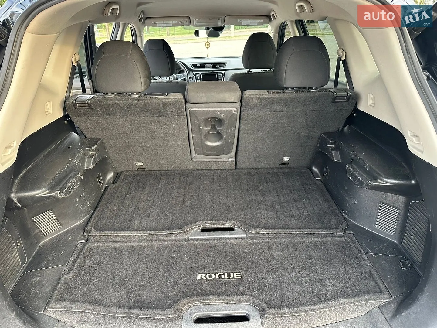 2019 Nissan Rogue - мініатюра 14
