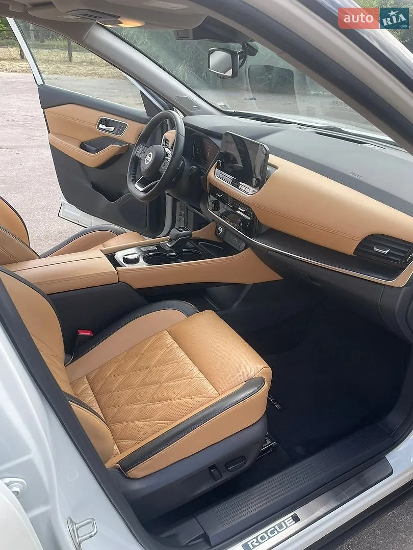 2020 Nissan Rogue - мініатюра 16