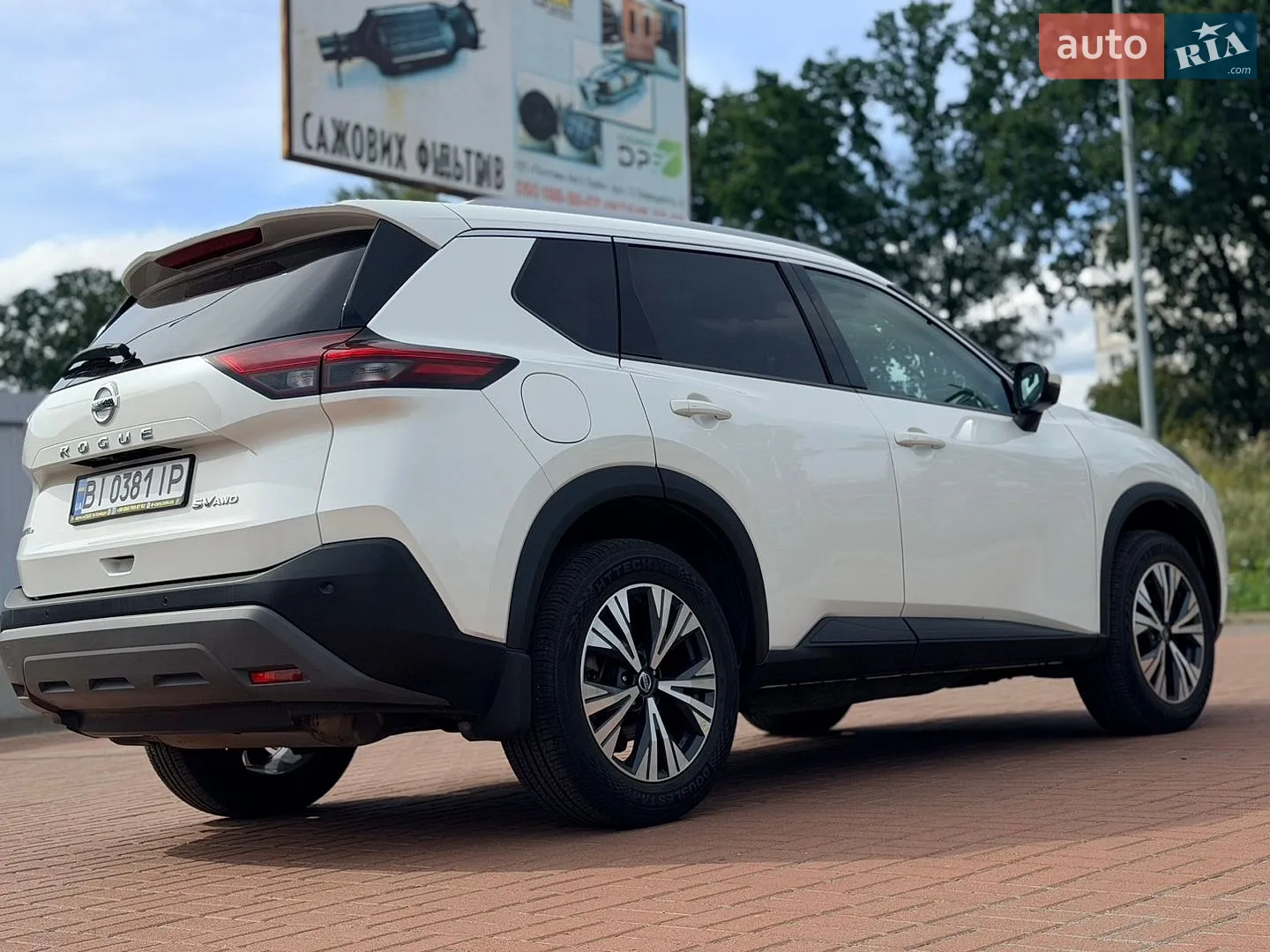 2020 Nissan Rogue - мініатюра 8