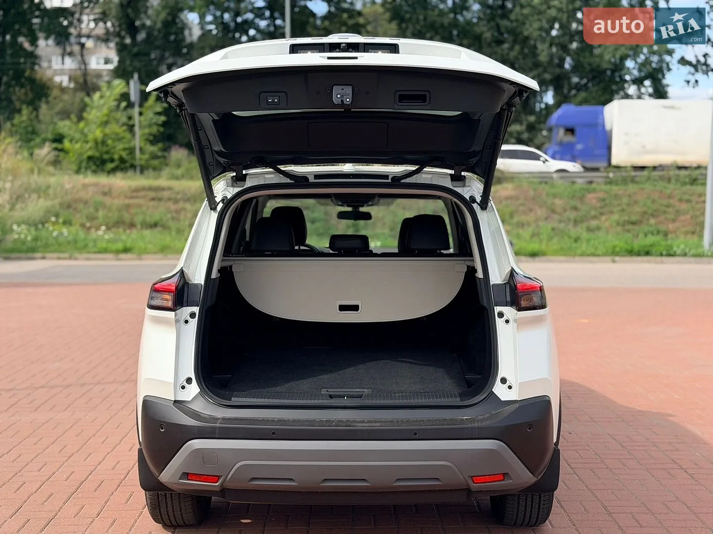 2020 Nissan Rogue - мініатюра 11