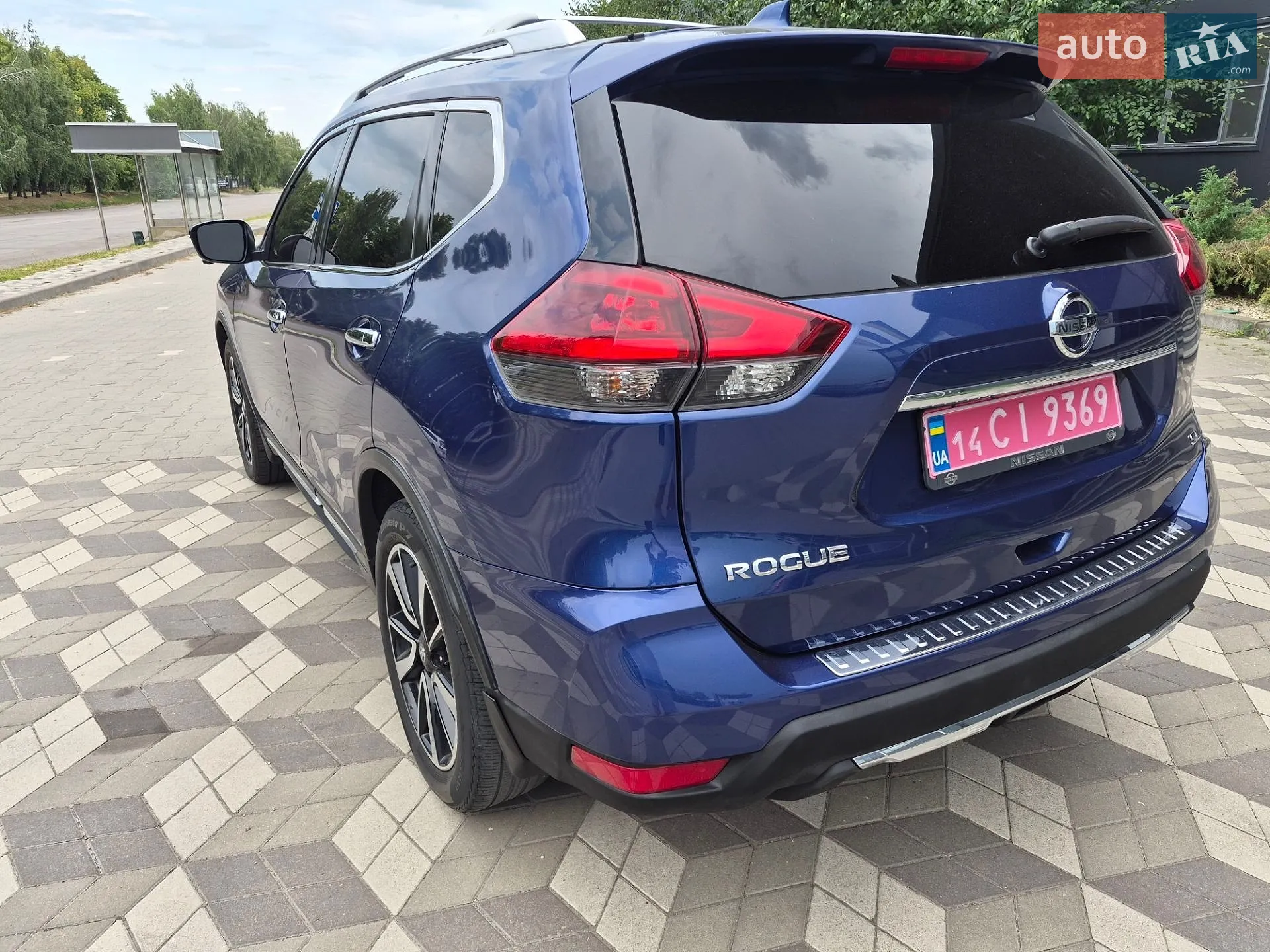 2018 Nissan Rogue - мініатюра 8