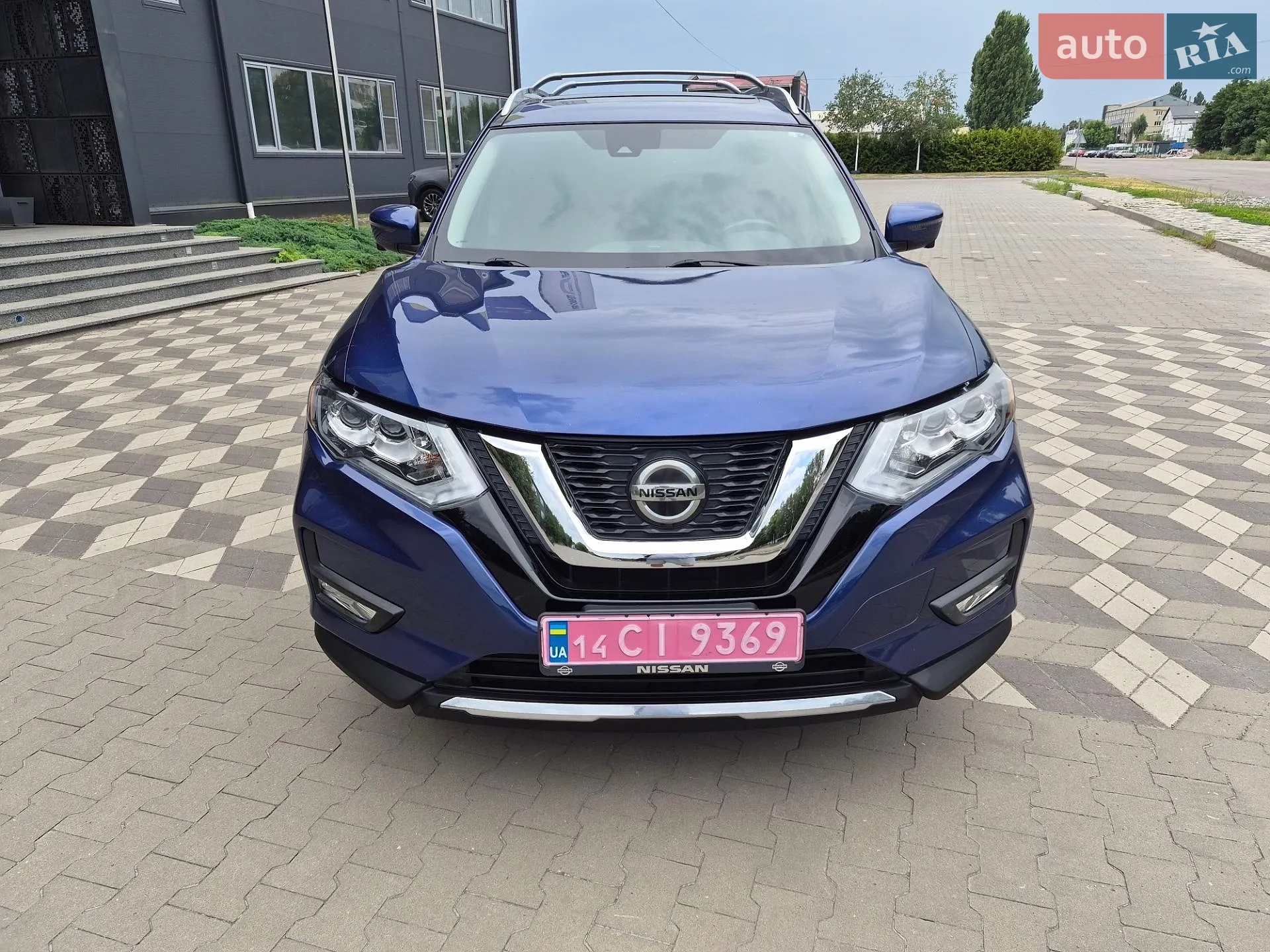 2018 Nissan Rogue - мініатюра 3