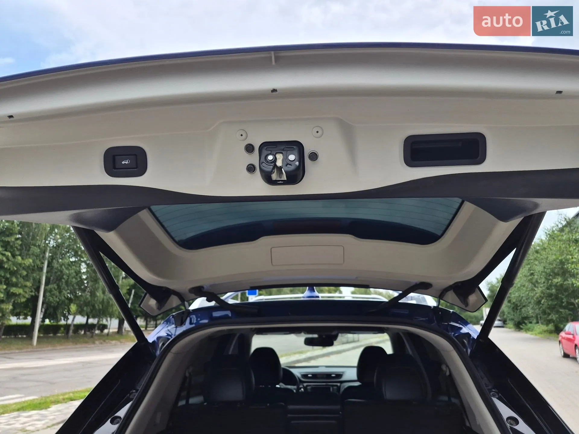 2018 Nissan Rogue - мініатюра 24