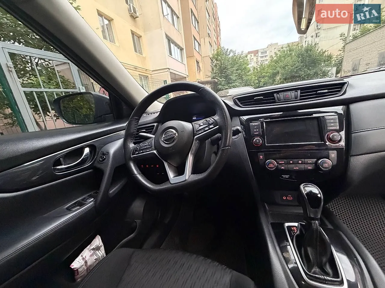2019 Nissan Rogue - мініатюра 11