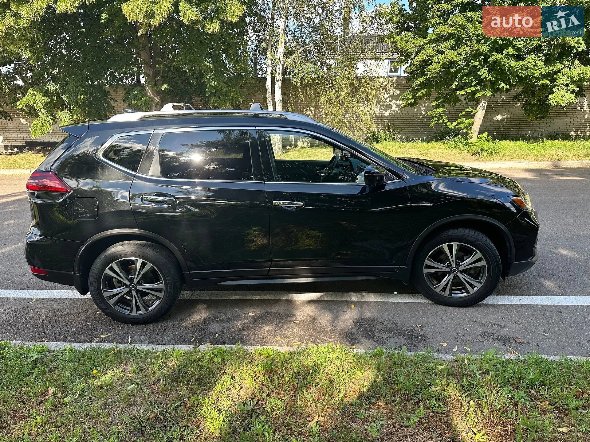 2019 Nissan Rogue - мініатюра 12