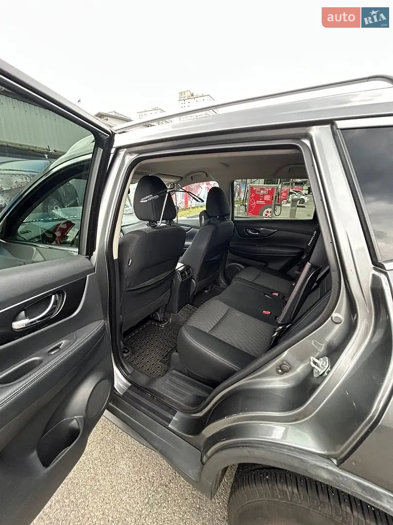 2017 Nissan Rogue - мініатюра 32