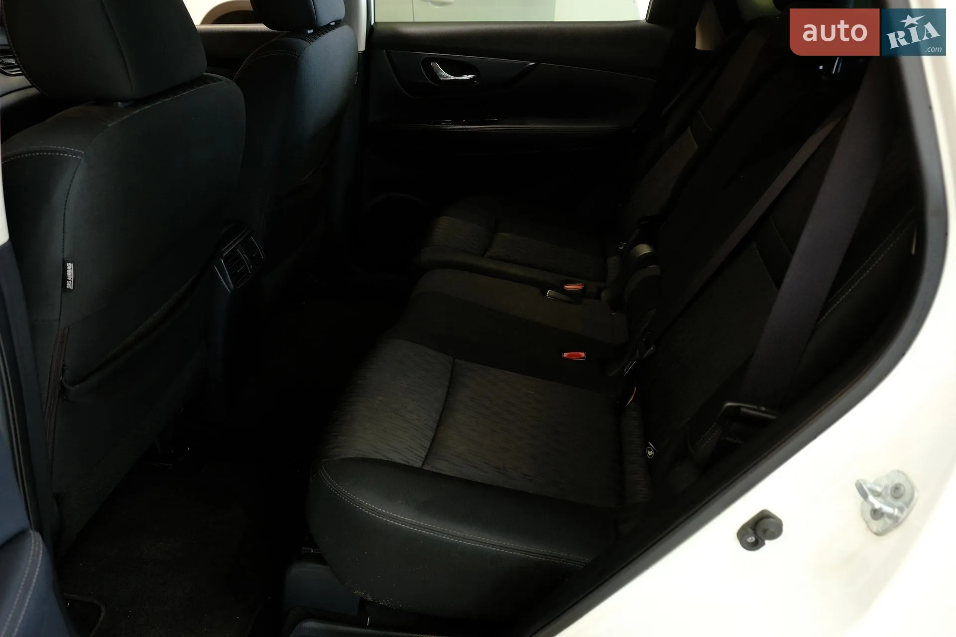 2017 Nissan Rogue - мініатюра 27