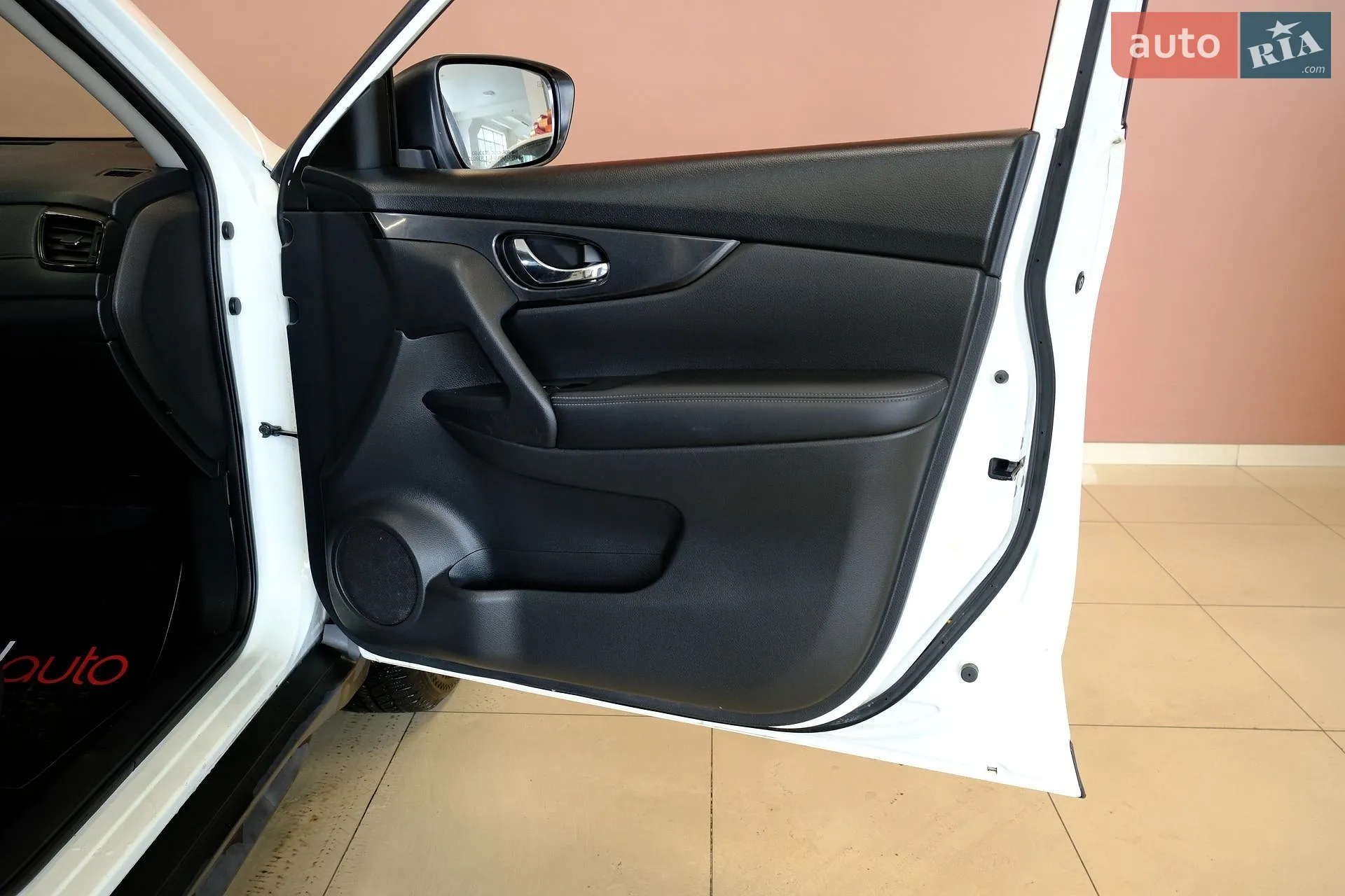 2017 Nissan Rogue - мініатюра 38
