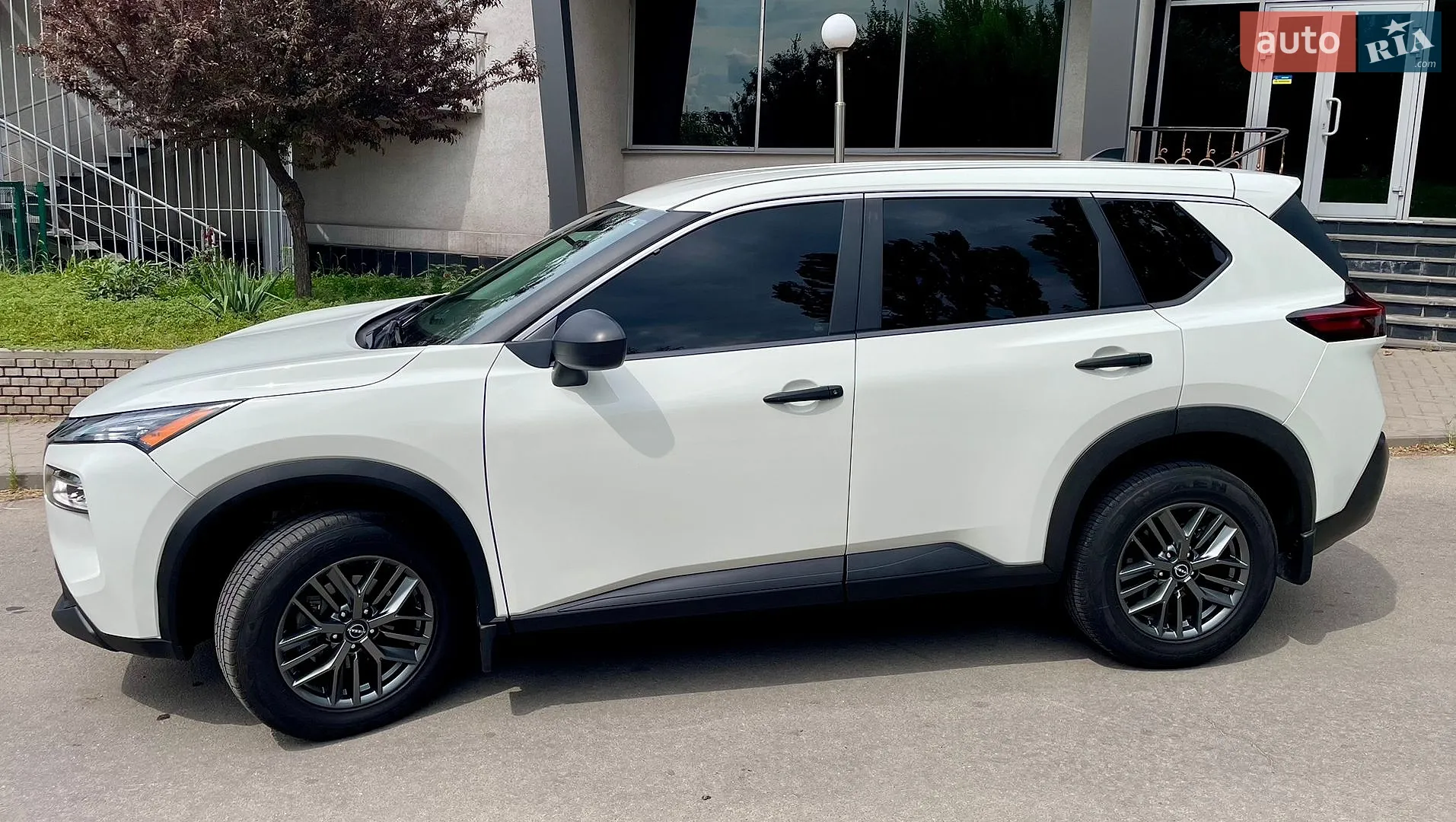 2022 Nissan Rogue - мініатюра 4