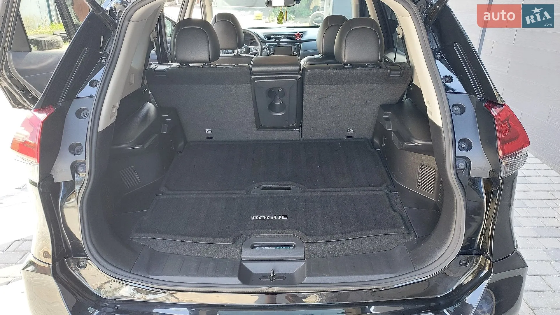 2018 Nissan Rogue - мініатюра 31