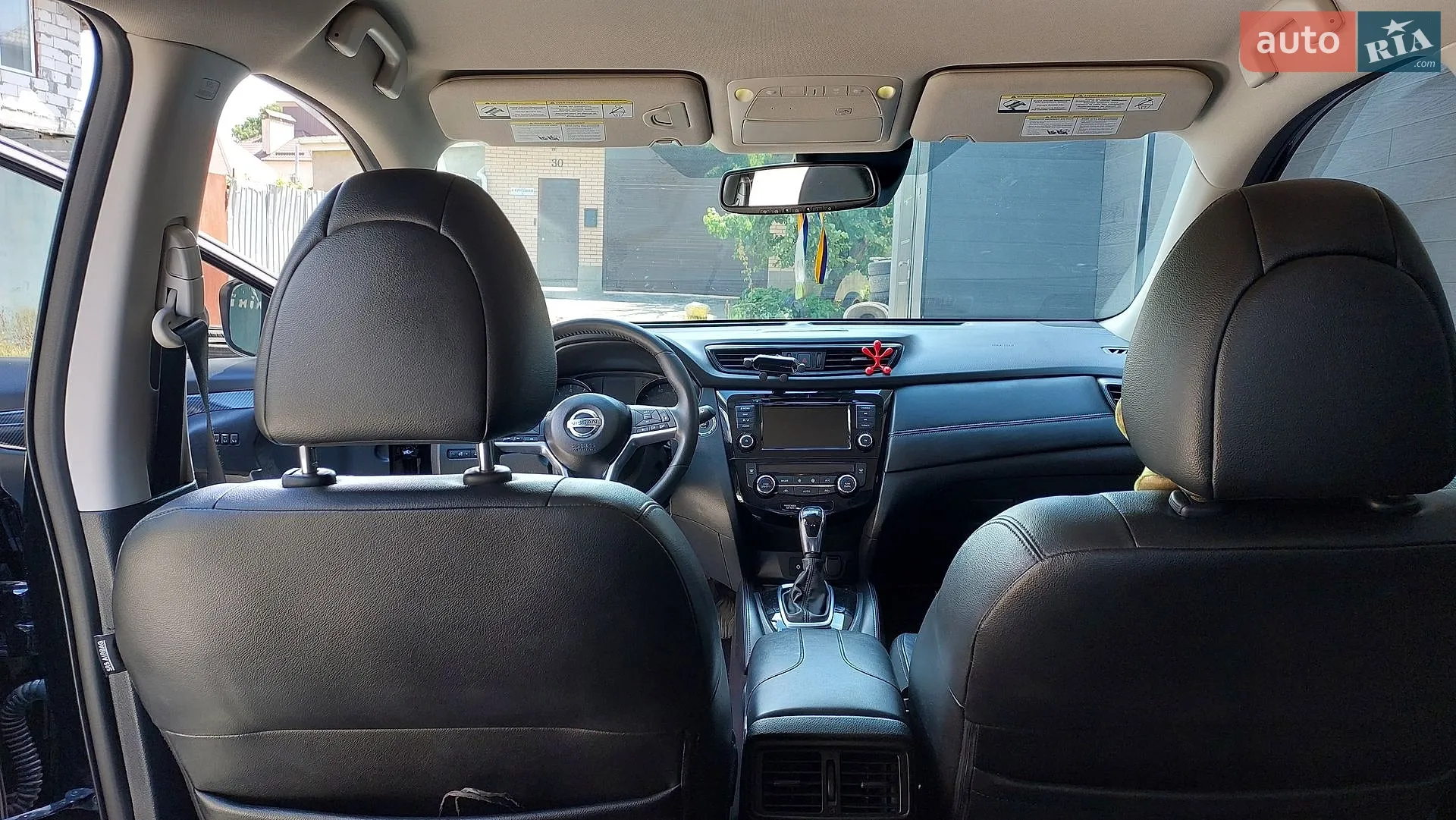 2018 Nissan Rogue - мініатюра 32