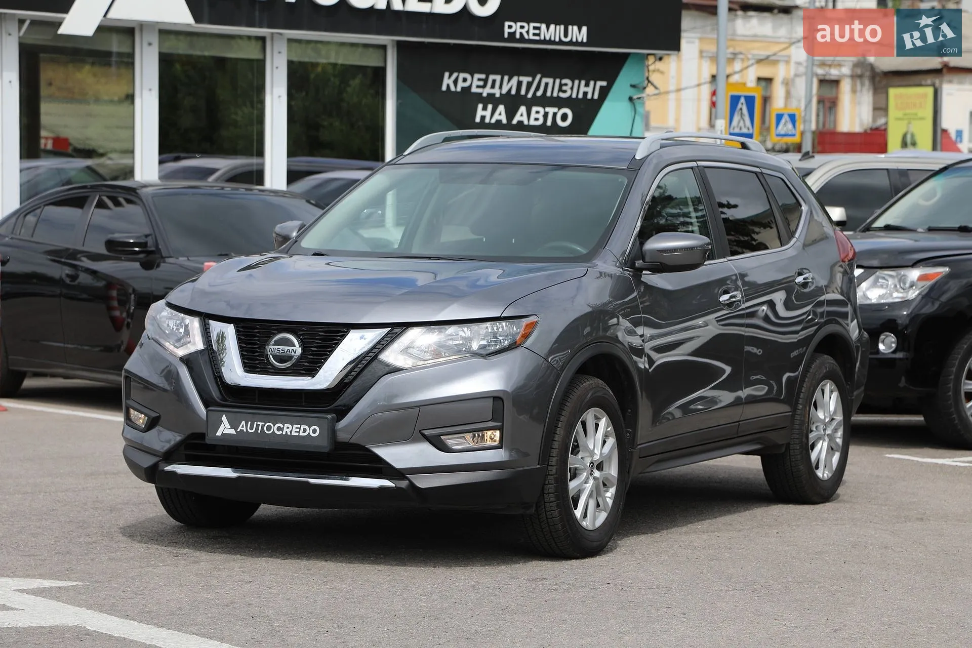 2019 Nissan Rogue - фото 1