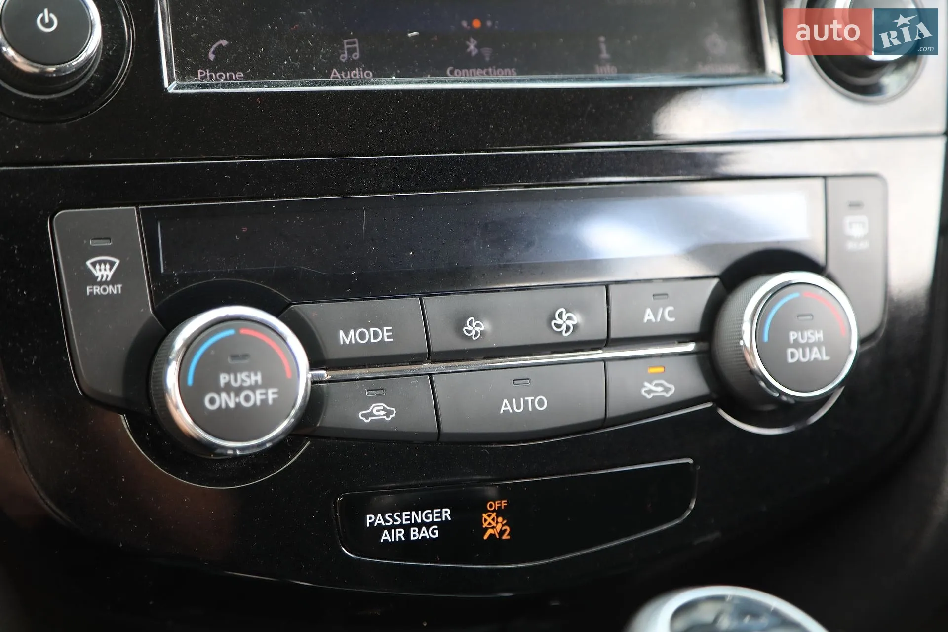 2019 Nissan Rogue - мініатюра 20