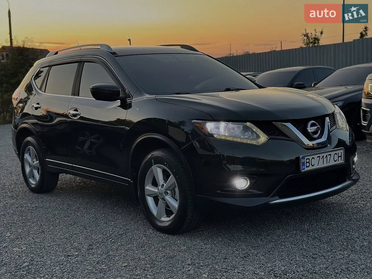 2016 Nissan Rogue - фото 1
