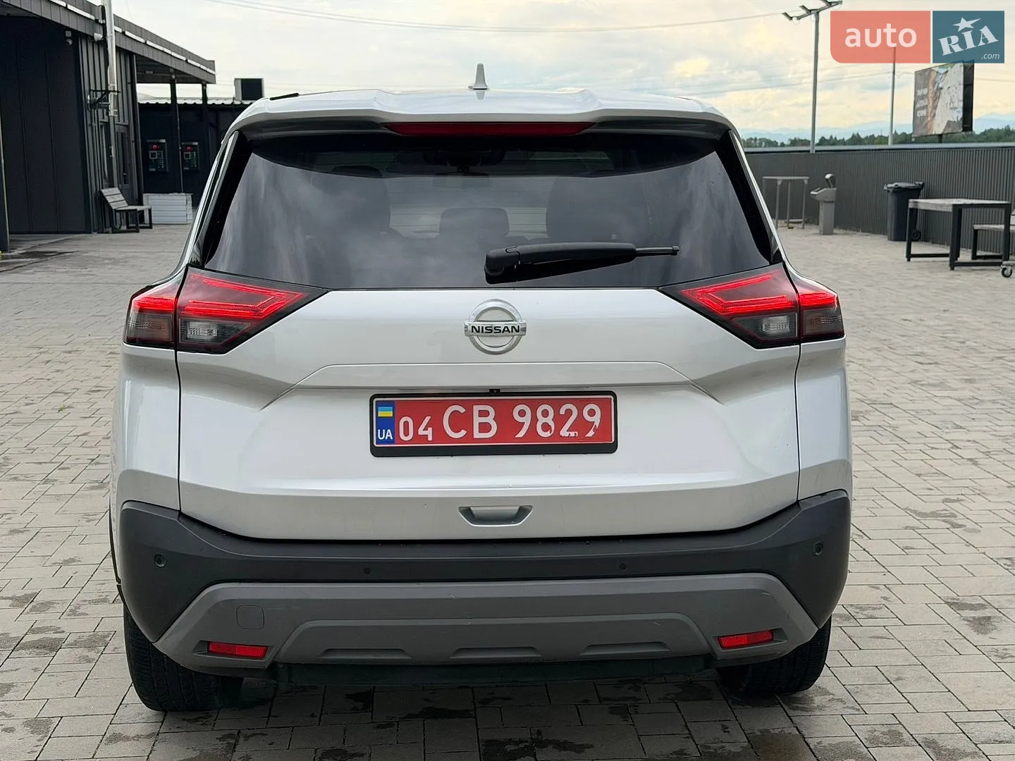 2021 Nissan Rogue - мініатюра 8
