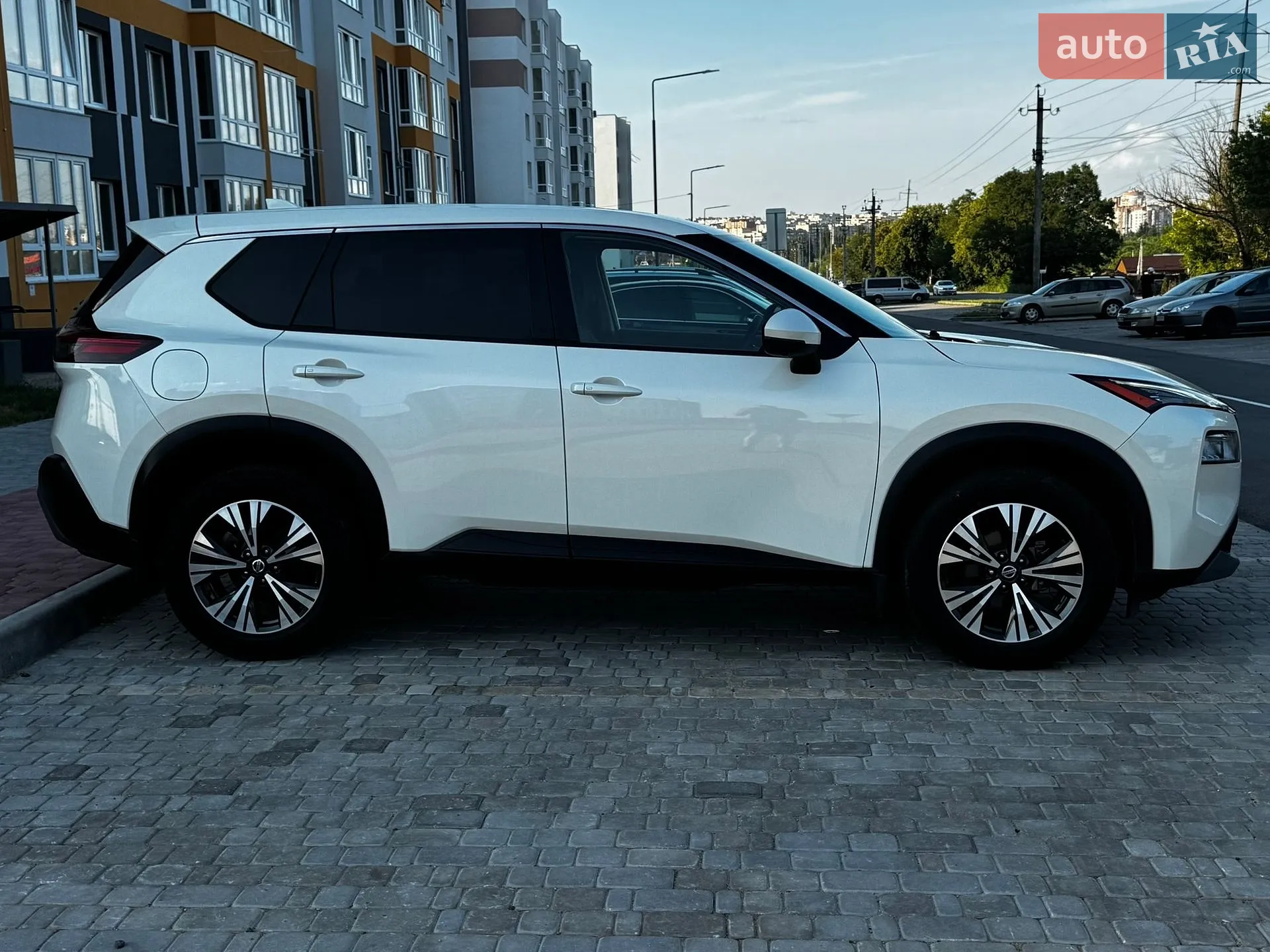 2020 Nissan Rogue - мініатюра 5